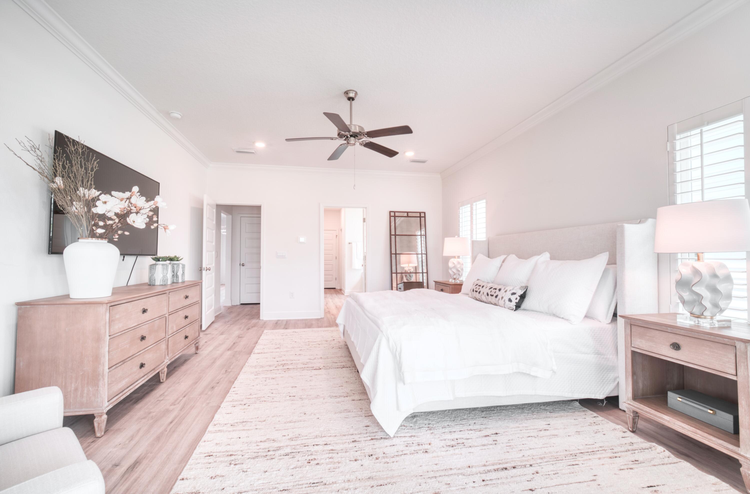 LAKEVIEW ESTATES - Residential