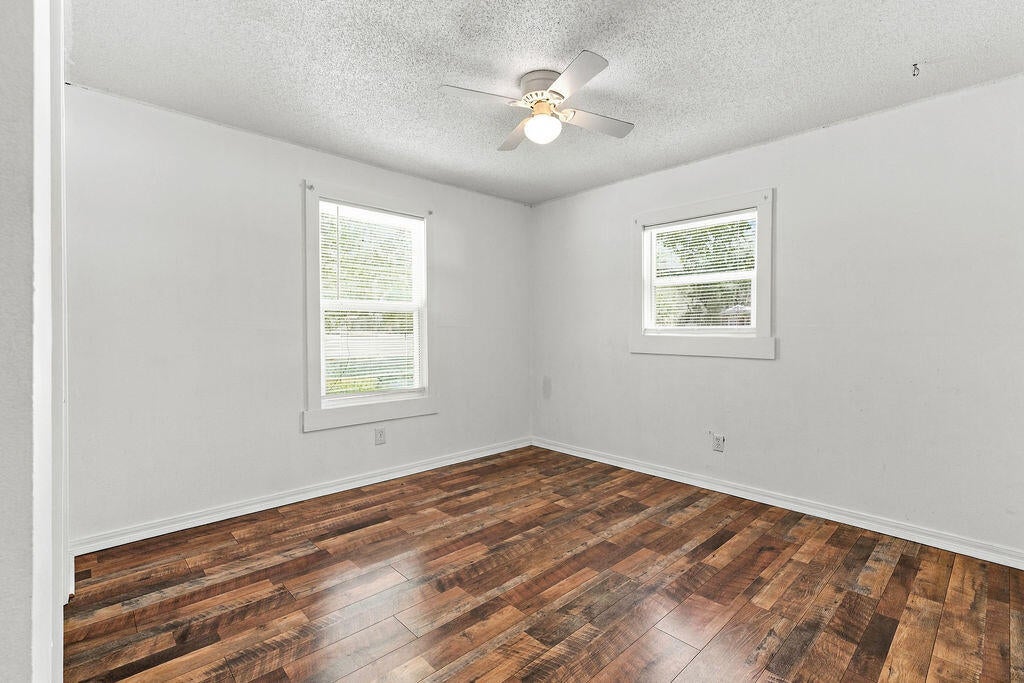 FERDON HEIGHTS - Residential Lease