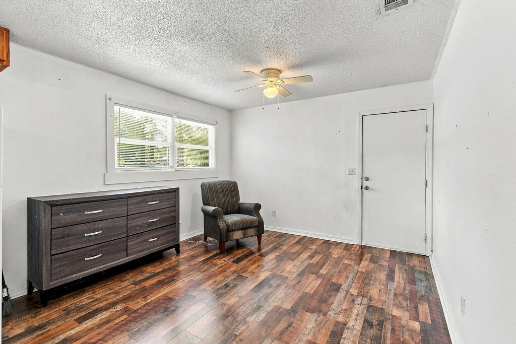 FERDON HEIGHTS - Residential Lease
