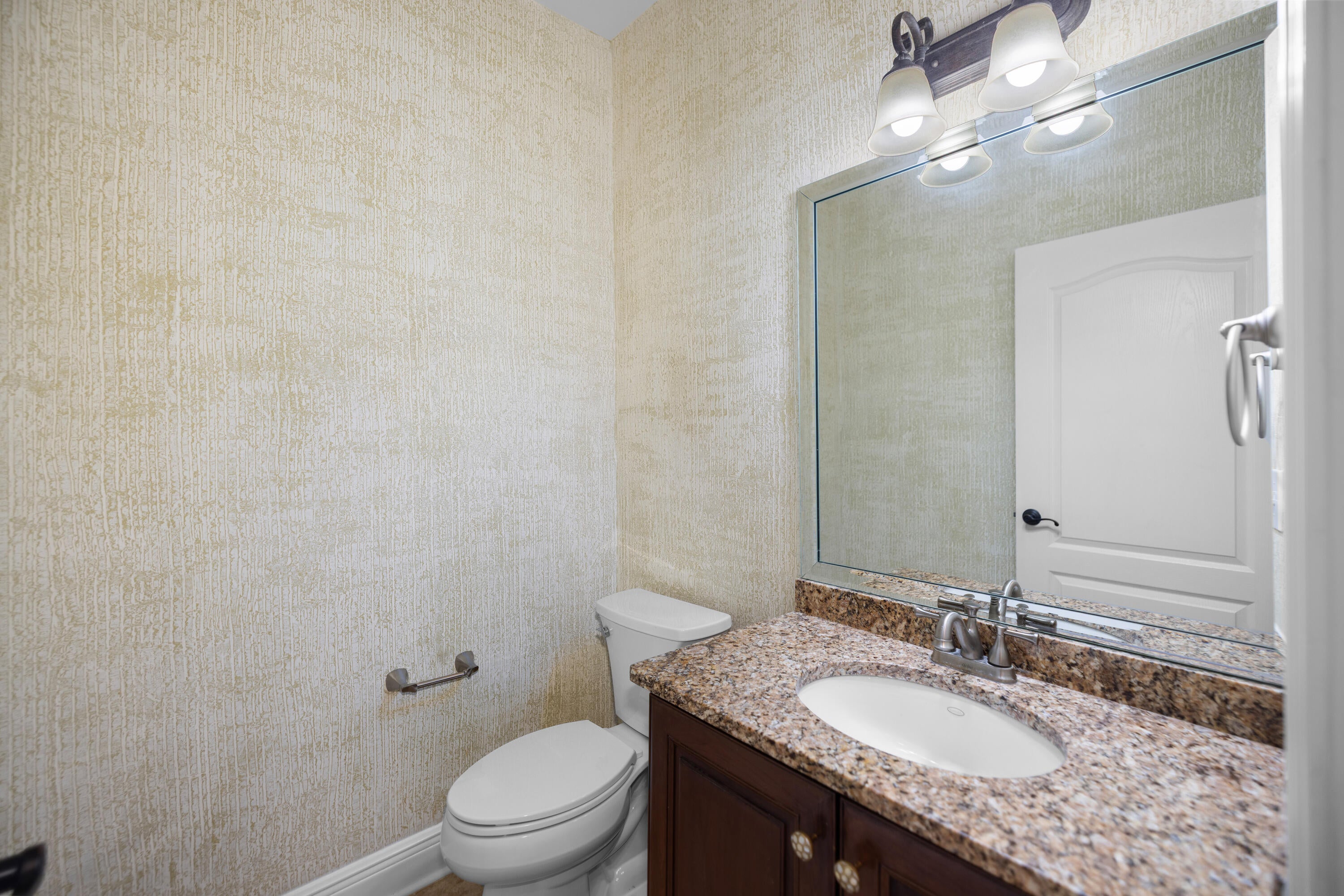 BAYWALK LANDING - Residential