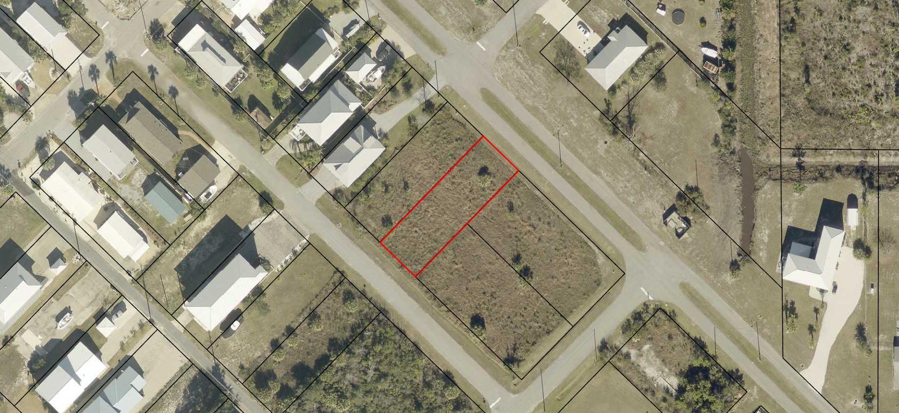 NO RECORDED SUBDIVISION - Land