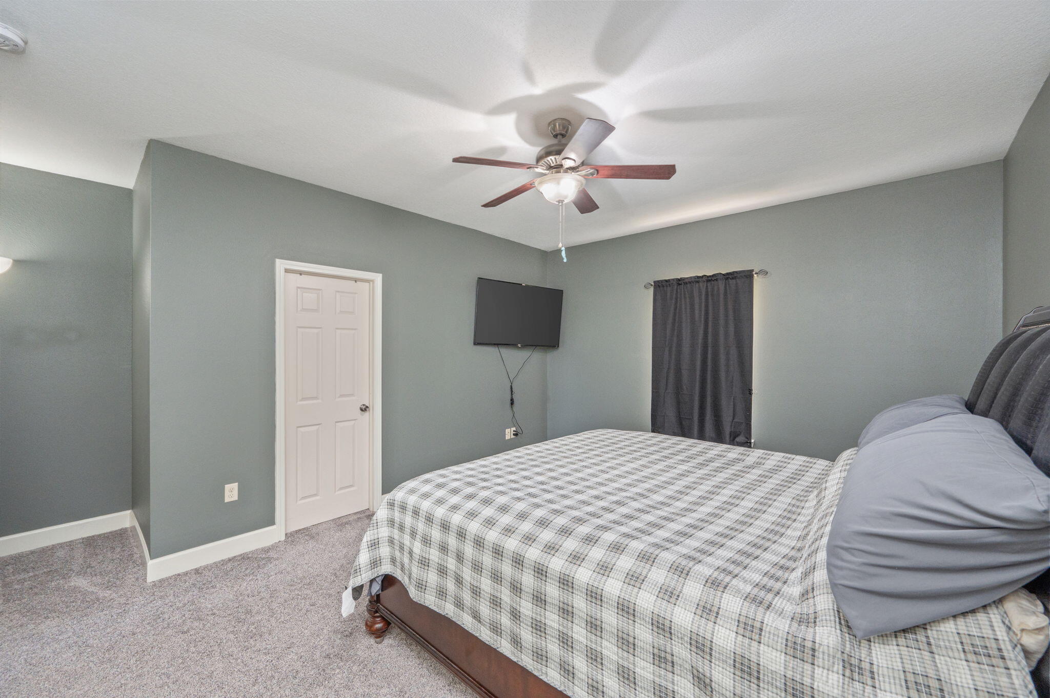 ARBOR LAKE - Residential Lease