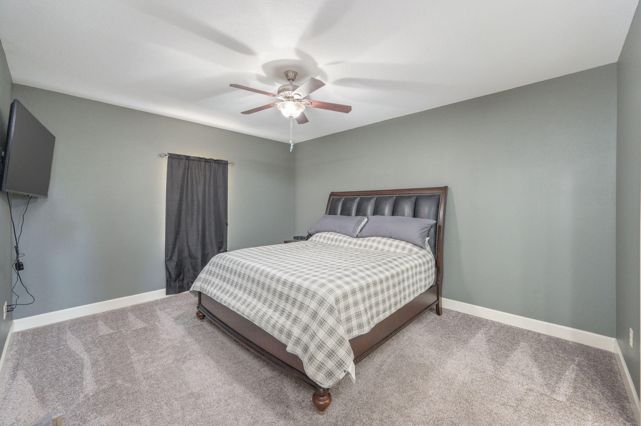 ARBOR LAKE - Residential Lease