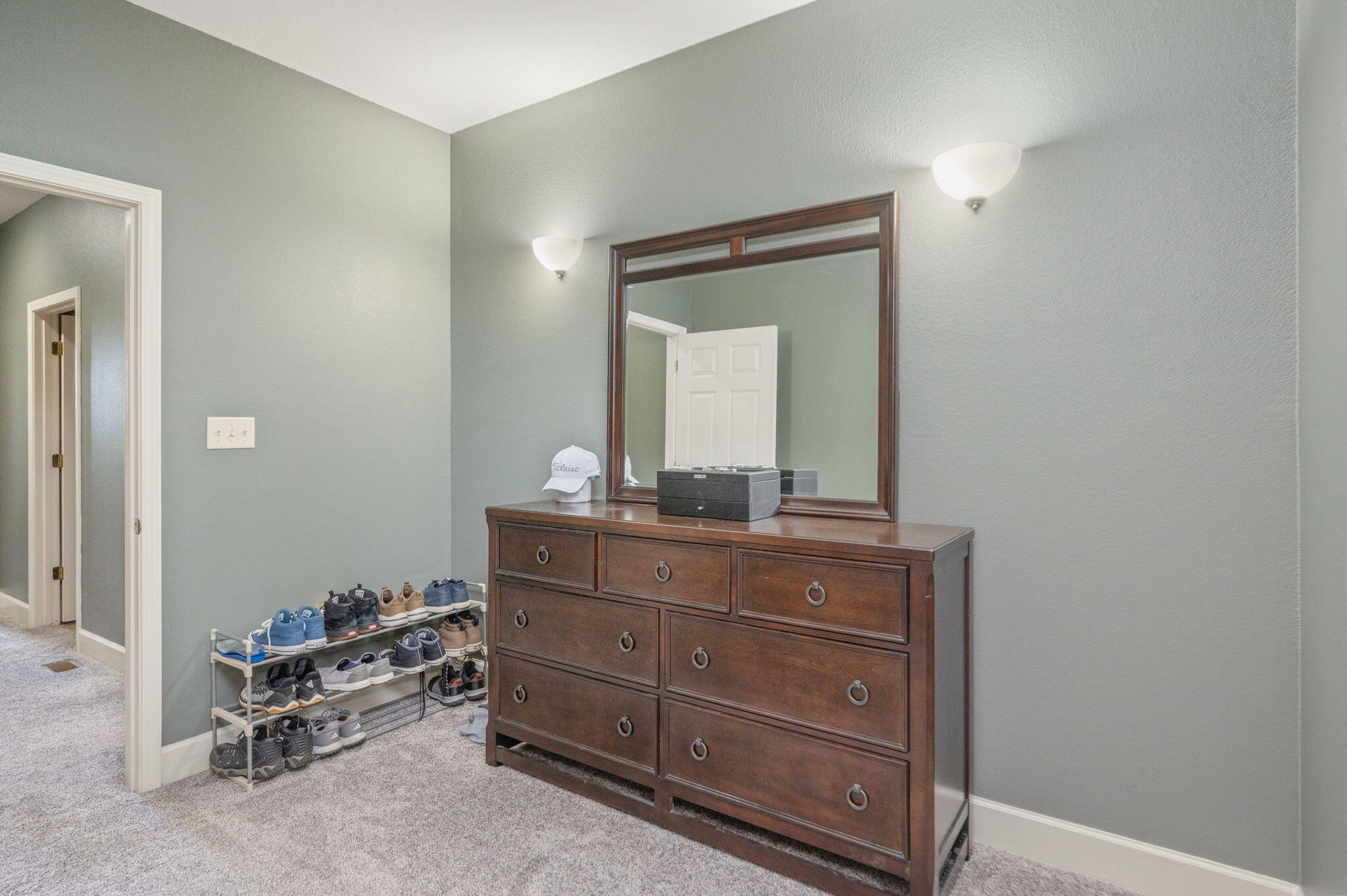 ARBOR LAKE - Residential Lease