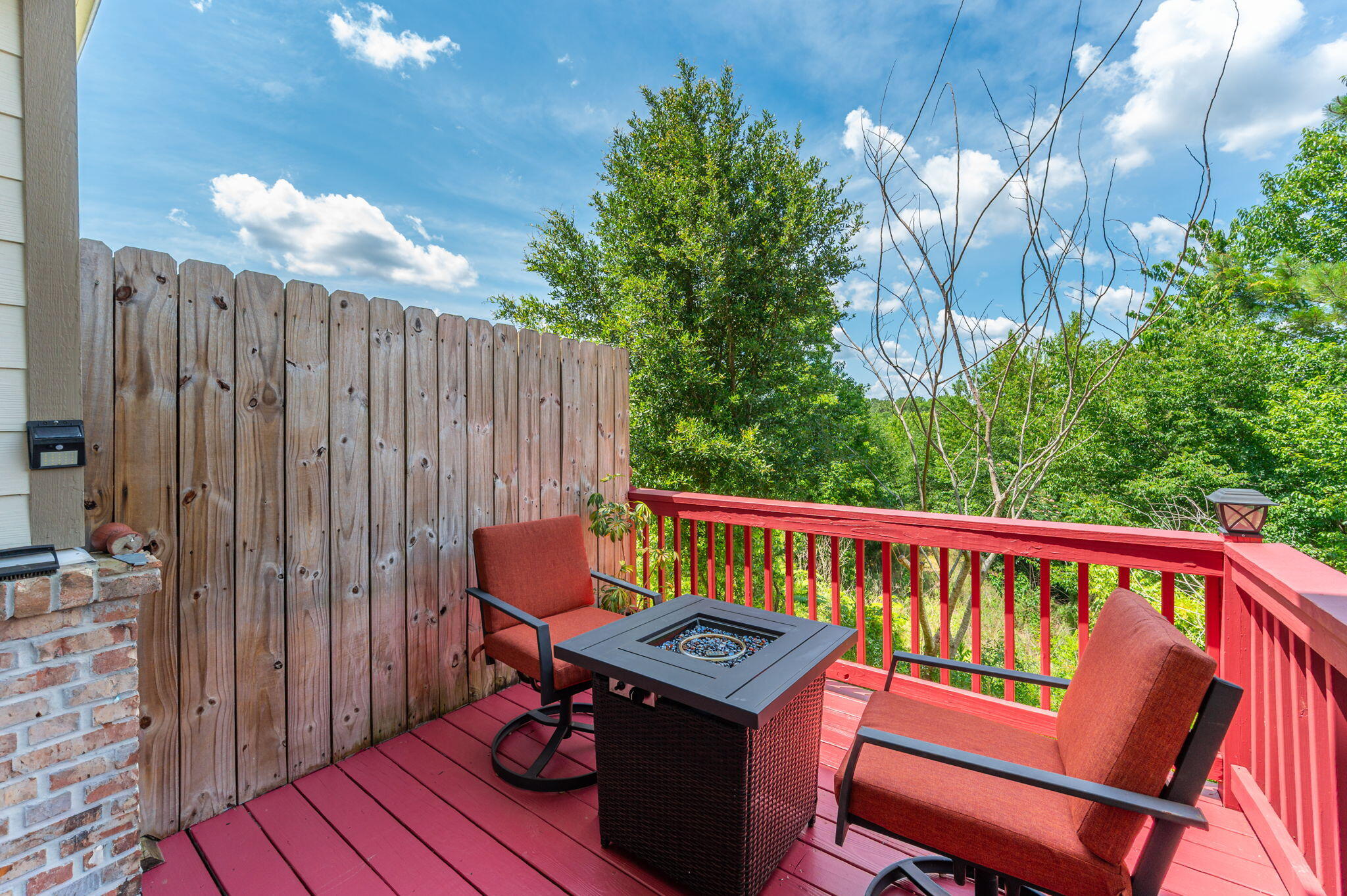 ARBOR LAKE - Residential Lease