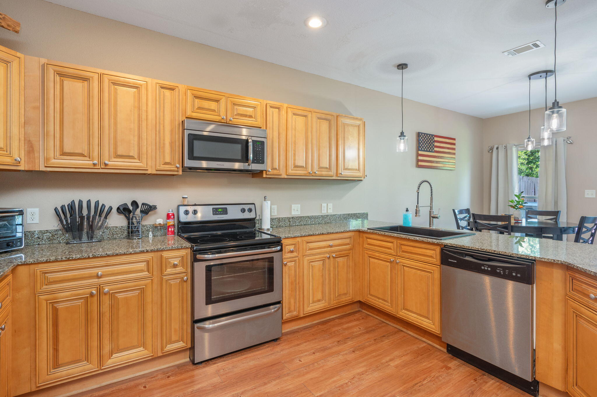 ARBOR LAKE - Residential Lease