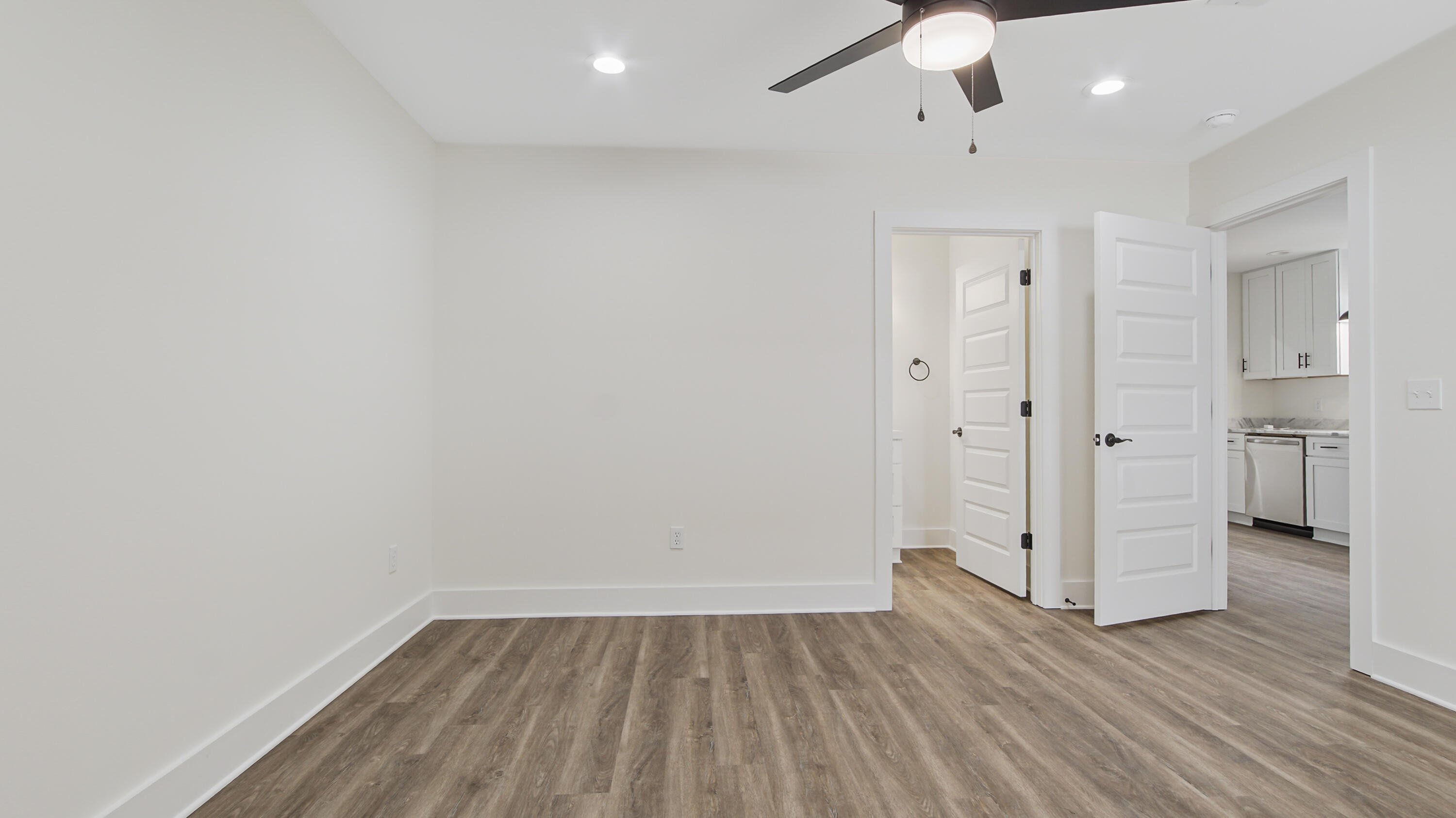 HUGHES ADDN-FLORALA - Residential