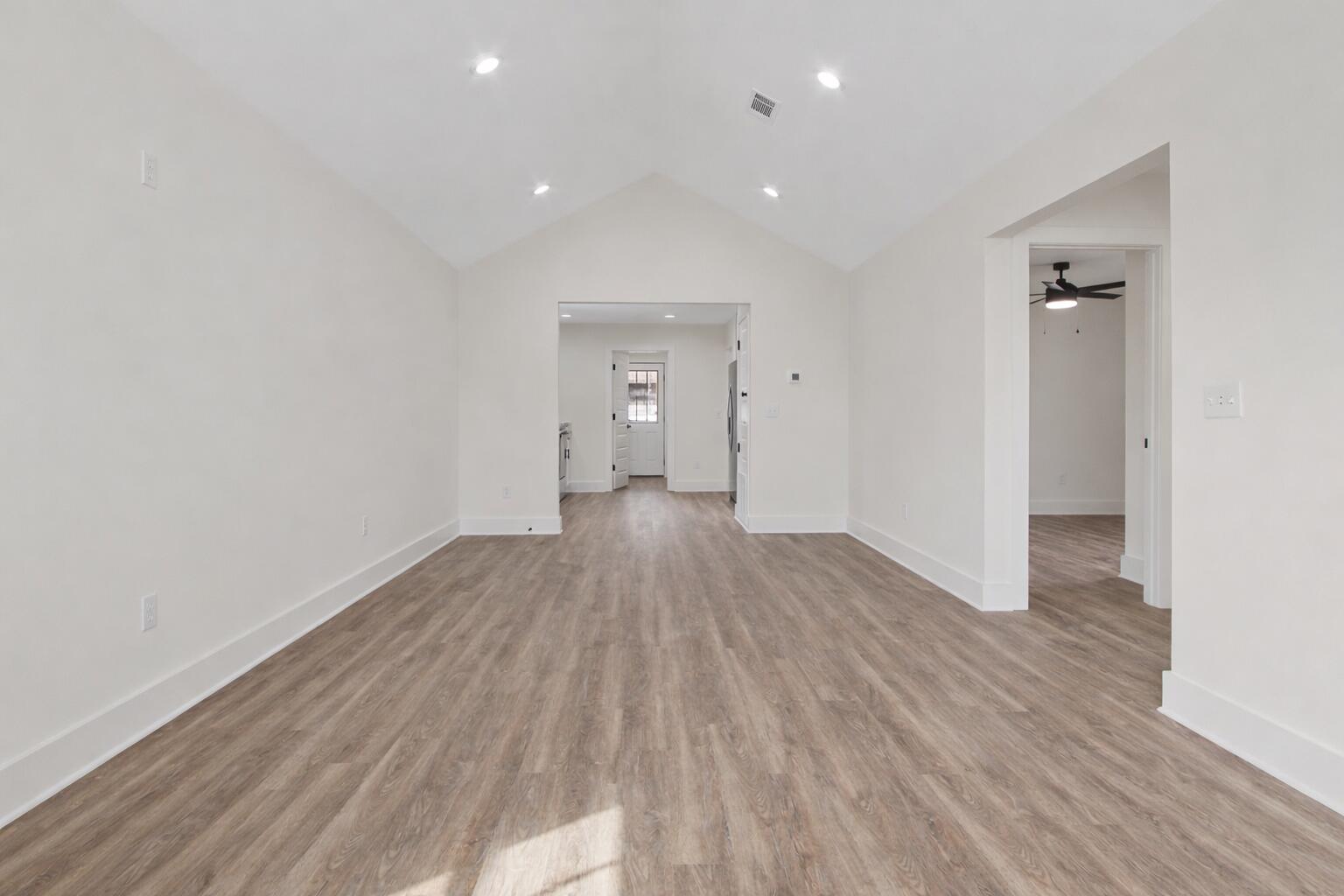 HUGHES ADDN-FLORALA - Residential