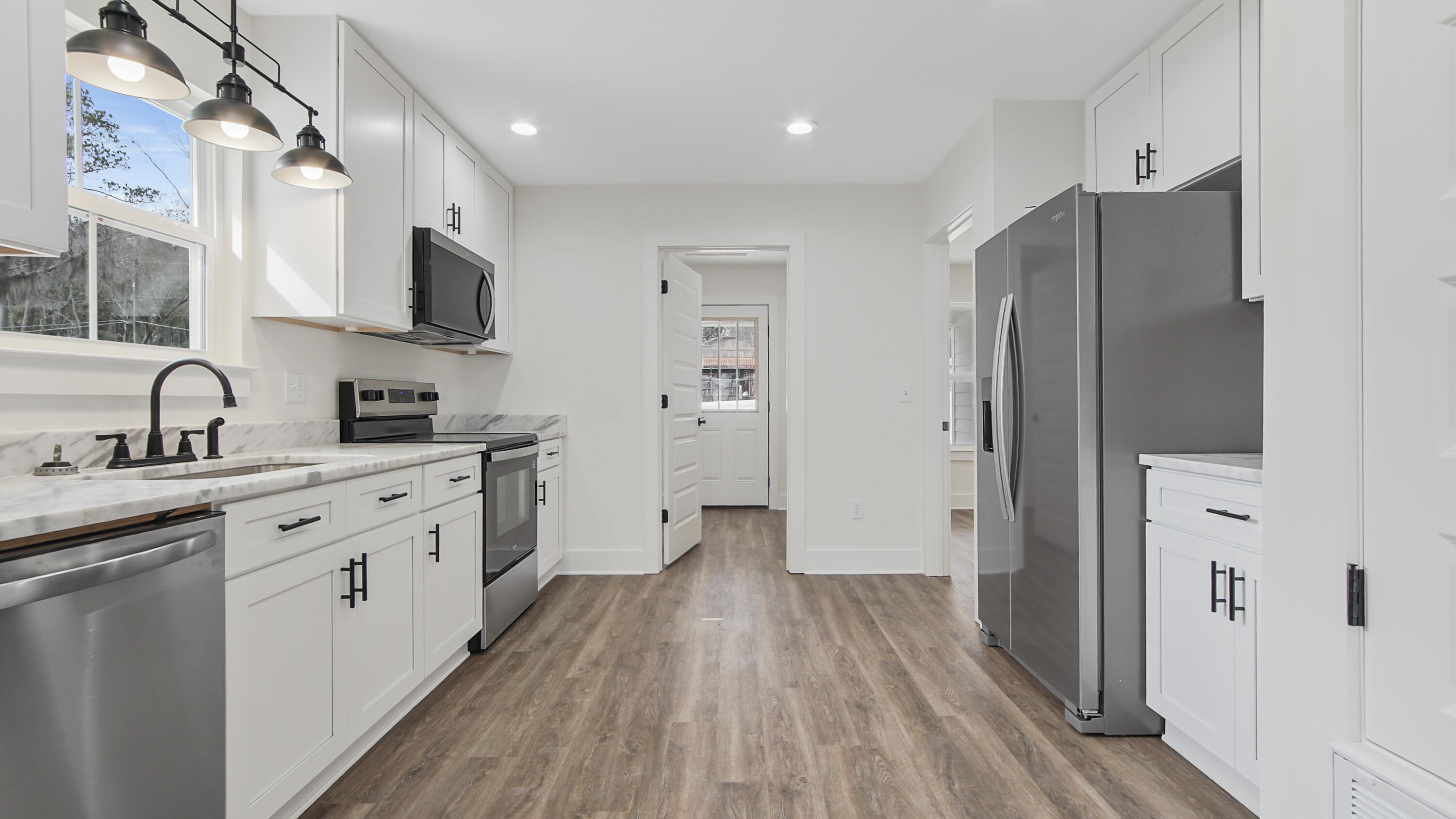 HUGHES ADDN-FLORALA - Residential