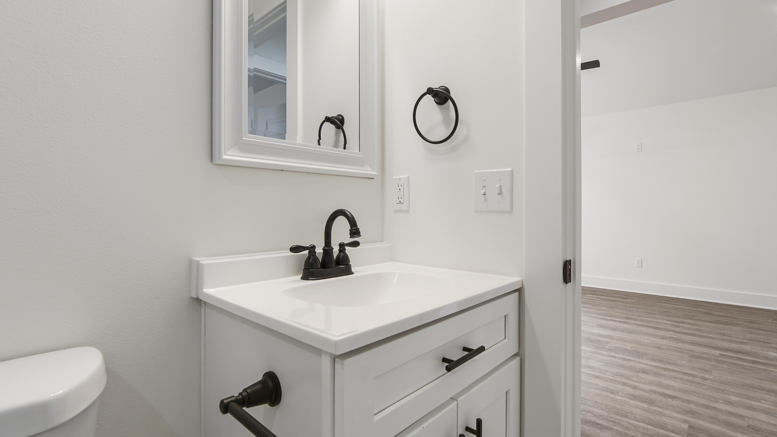 HUGHES ADDN-FLORALA - Residential