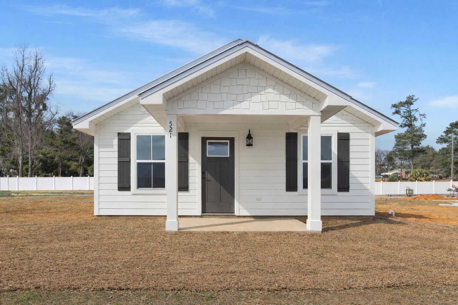 HUGHES ADDN-FLORALA - Residential