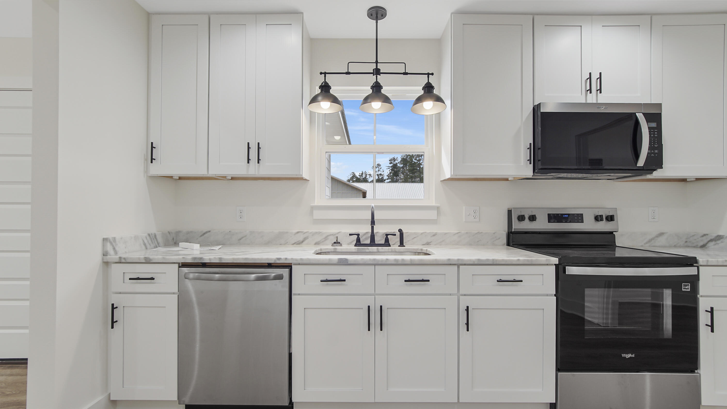 HUGHES ADDN-FLORALA - Residential
