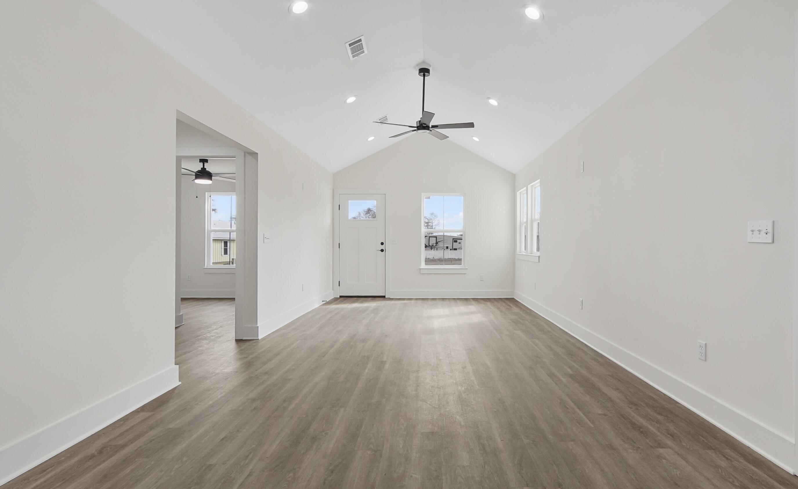 HUGHES ADDN-FLORALA - Residential