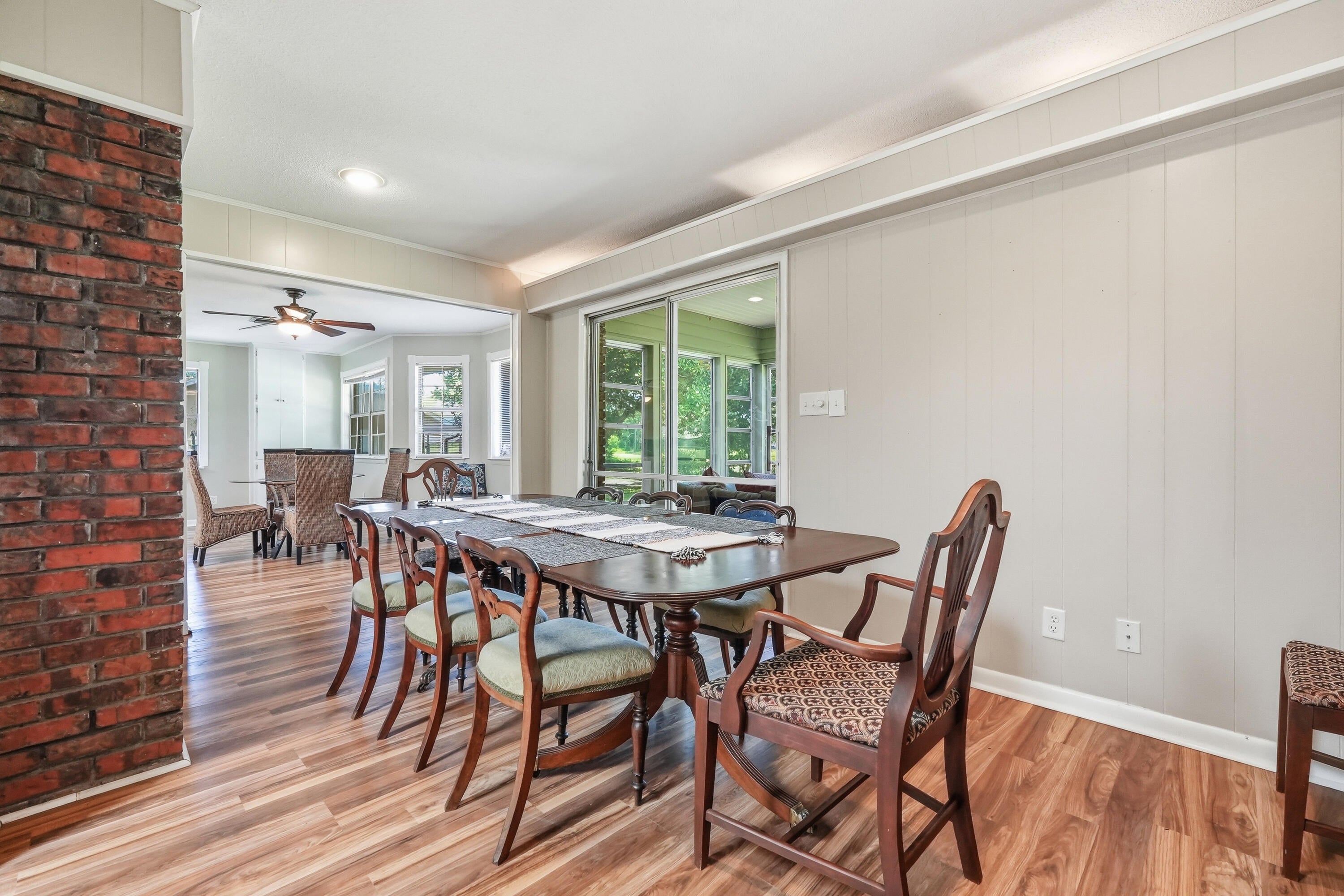 LAKE LORRAINE EST LOT 48 BLK B - Residential