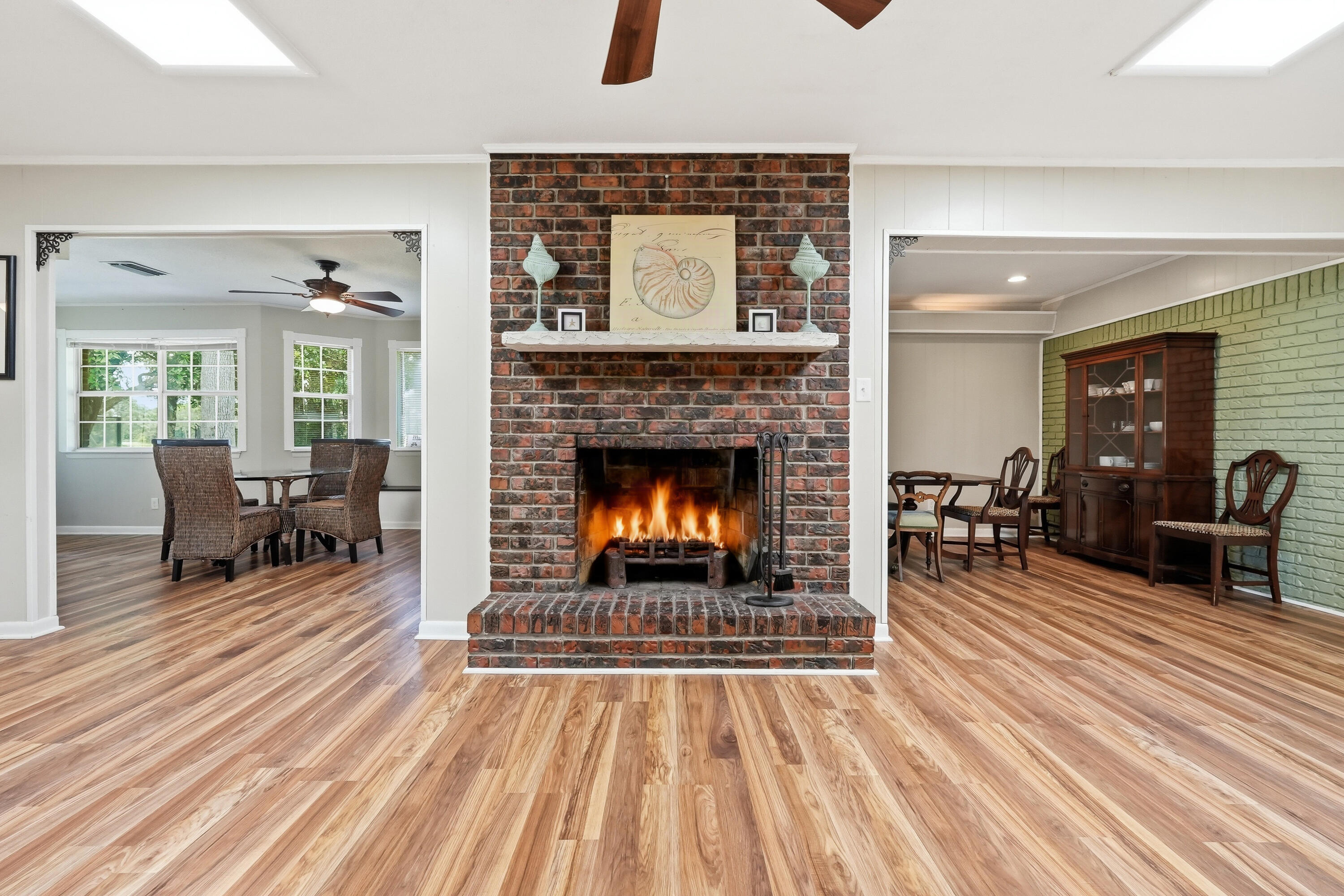 LAKE LORRAINE EST LOT 48 BLK B - Residential