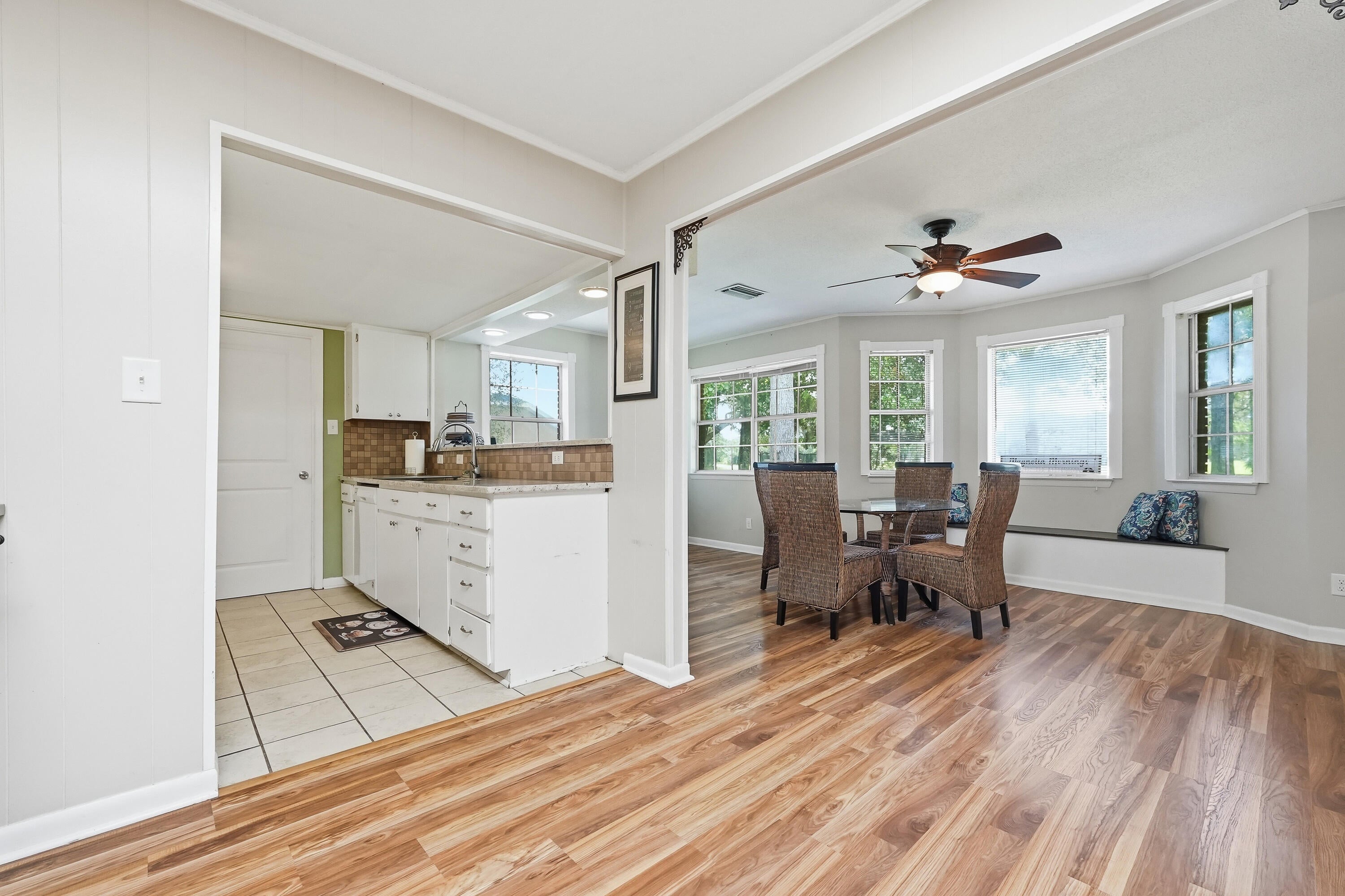 LAKE LORRAINE EST LOT 48 BLK B - Residential
