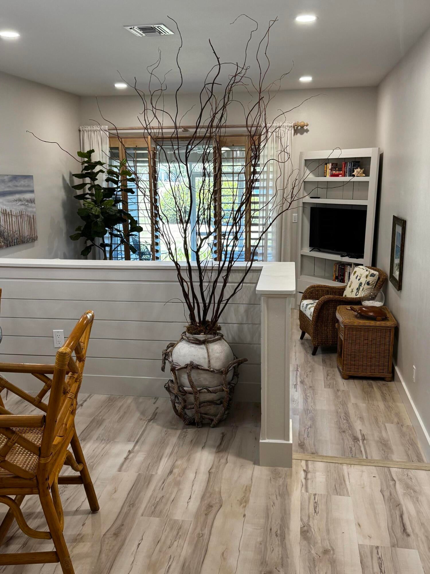 BAYOU VILLAGE CONDO PH 1 - Residential Lease
