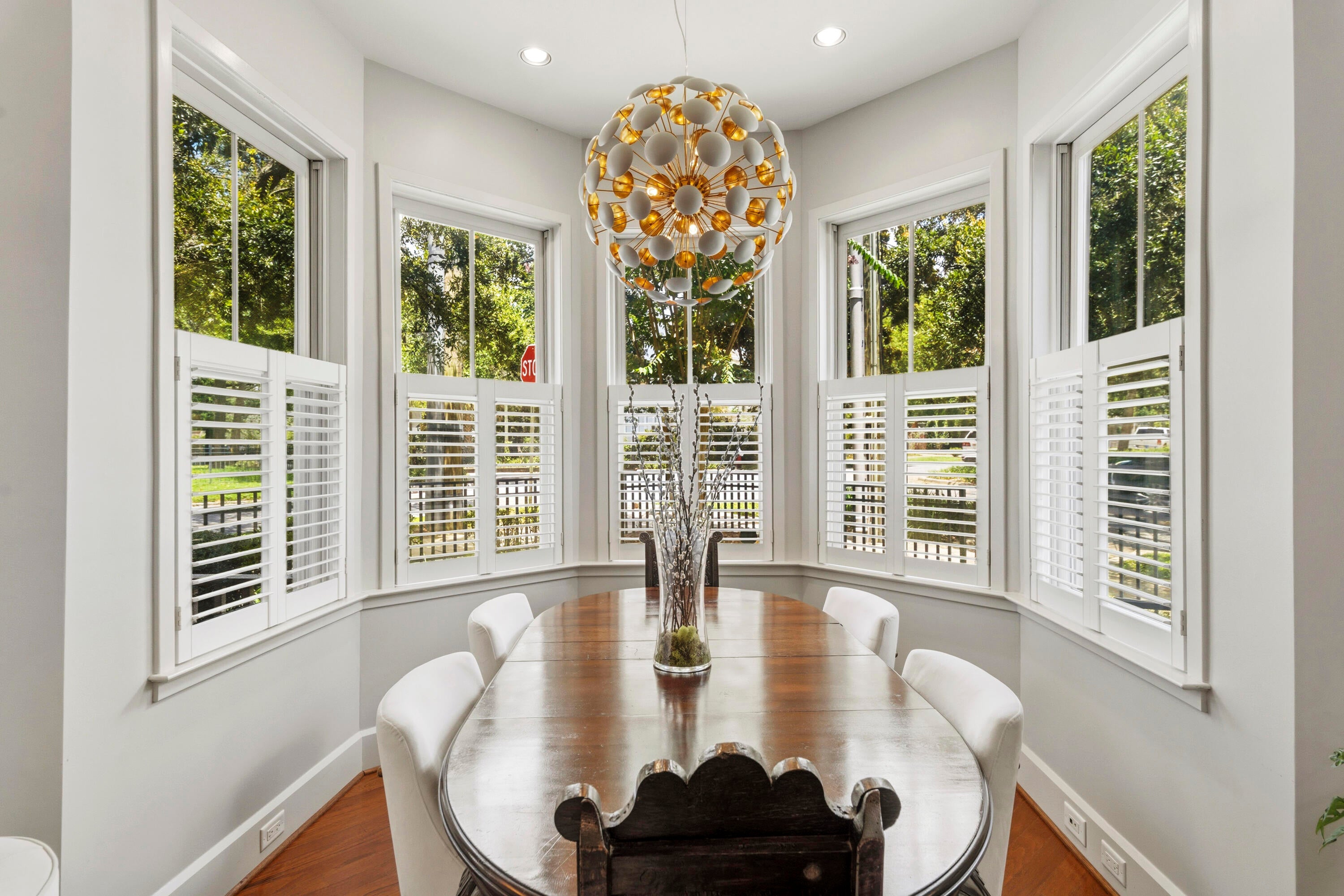 COURT OF NORTH HILL - Residential