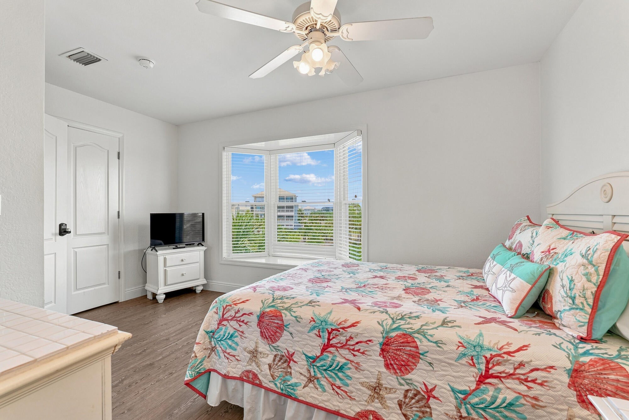 Seacliffs - Residential