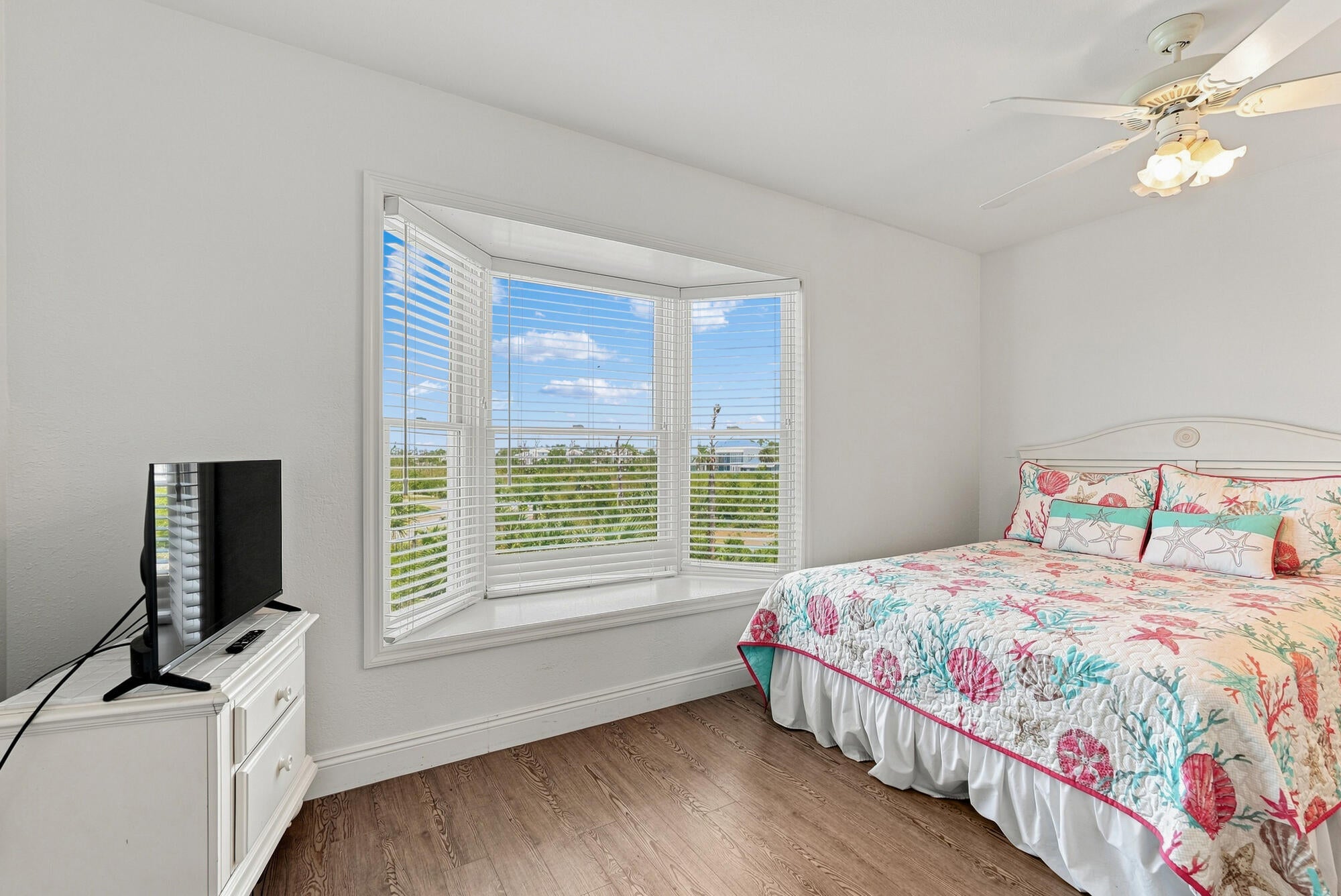 Seacliffs - Residential