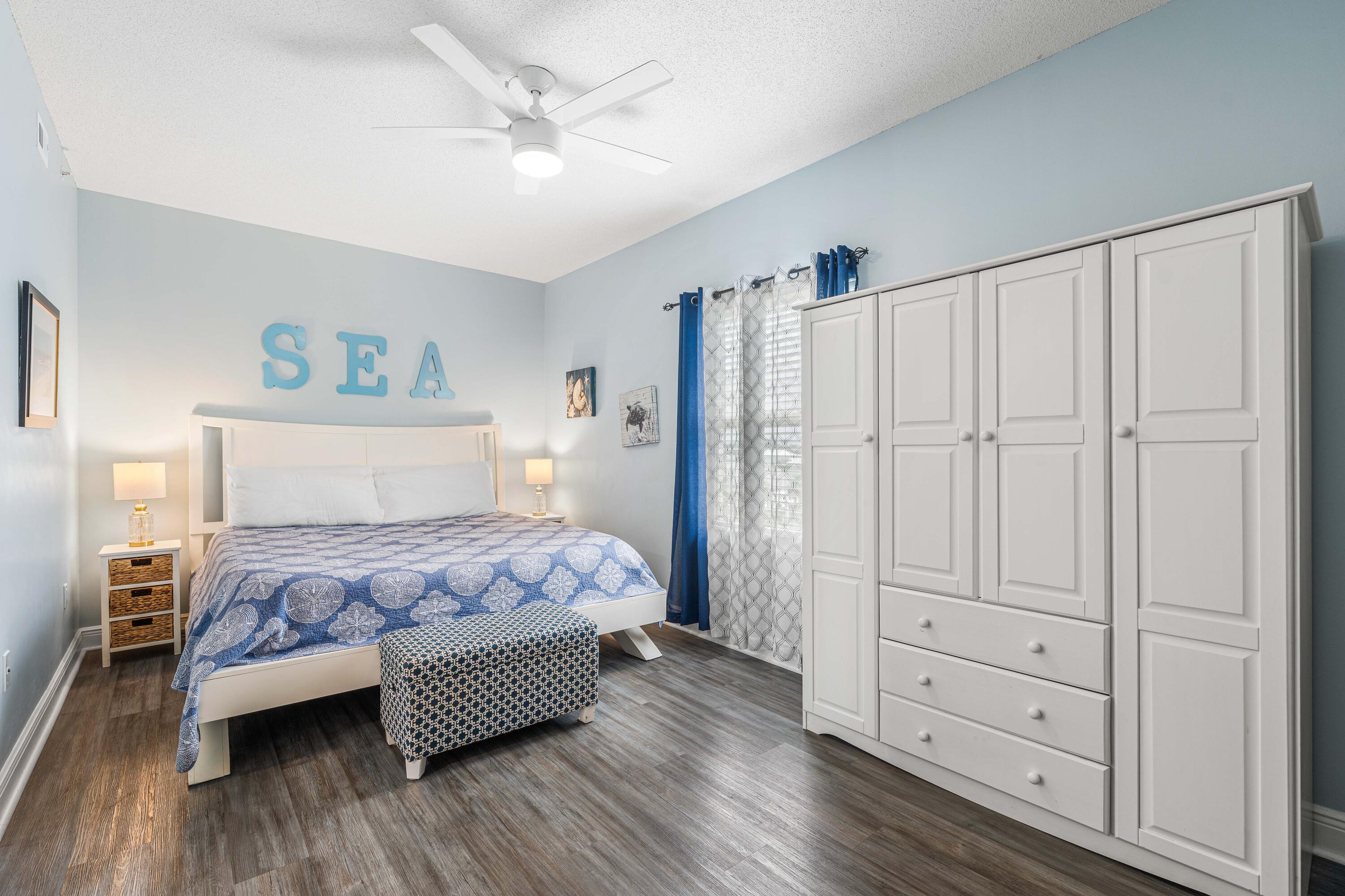 WATERS EDGE - Residential