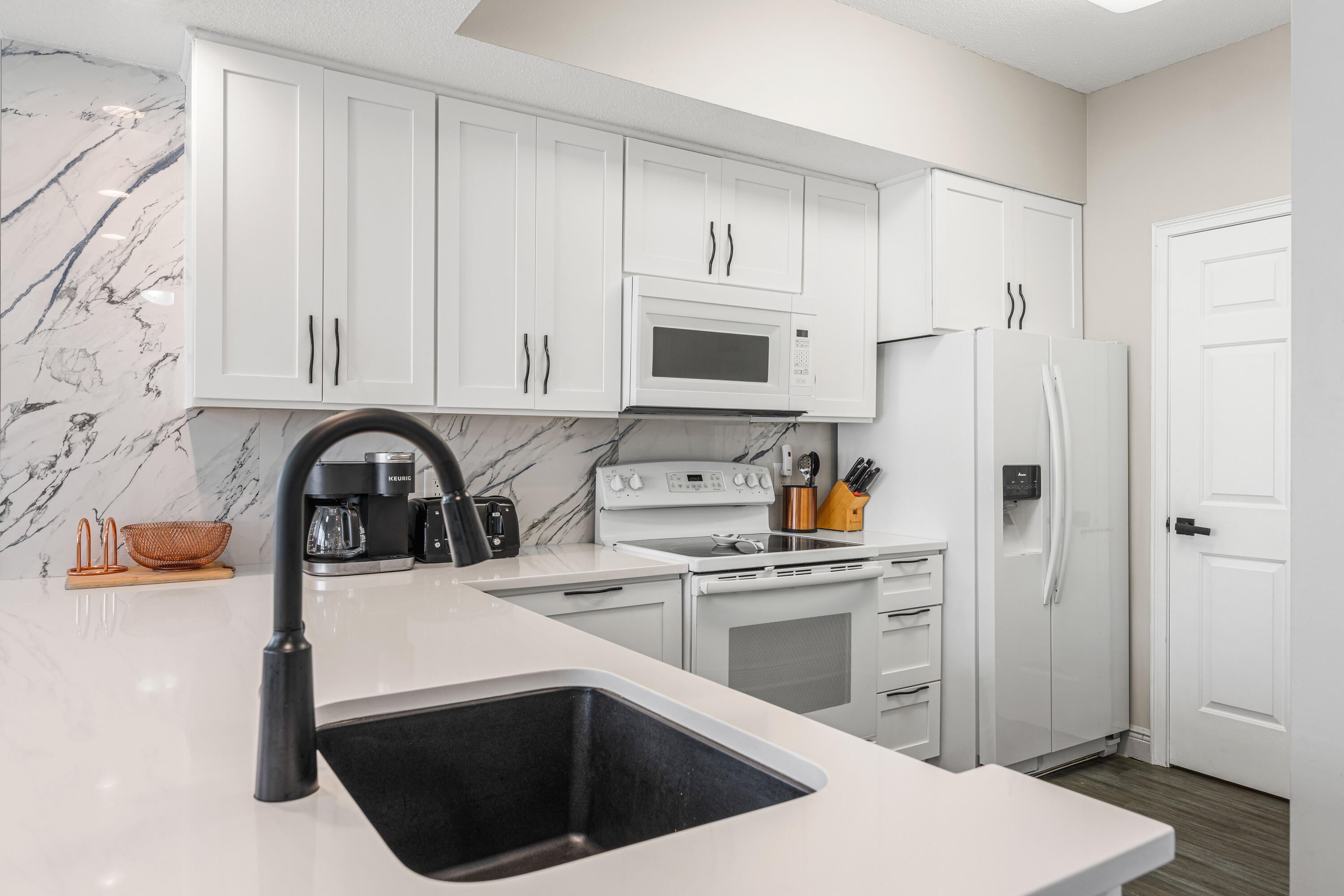 WATERS EDGE - Residential