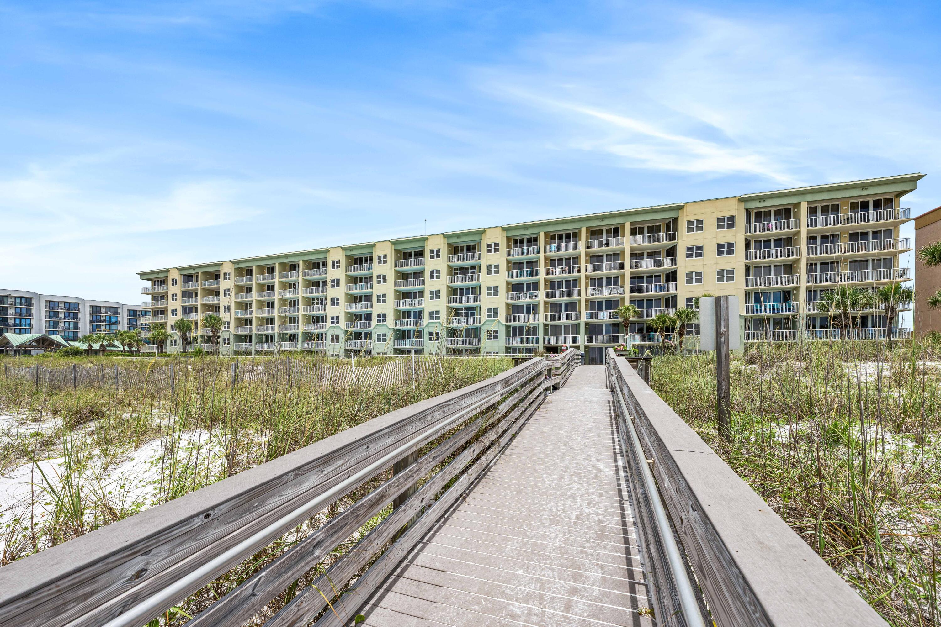 WATERS EDGE - Residential