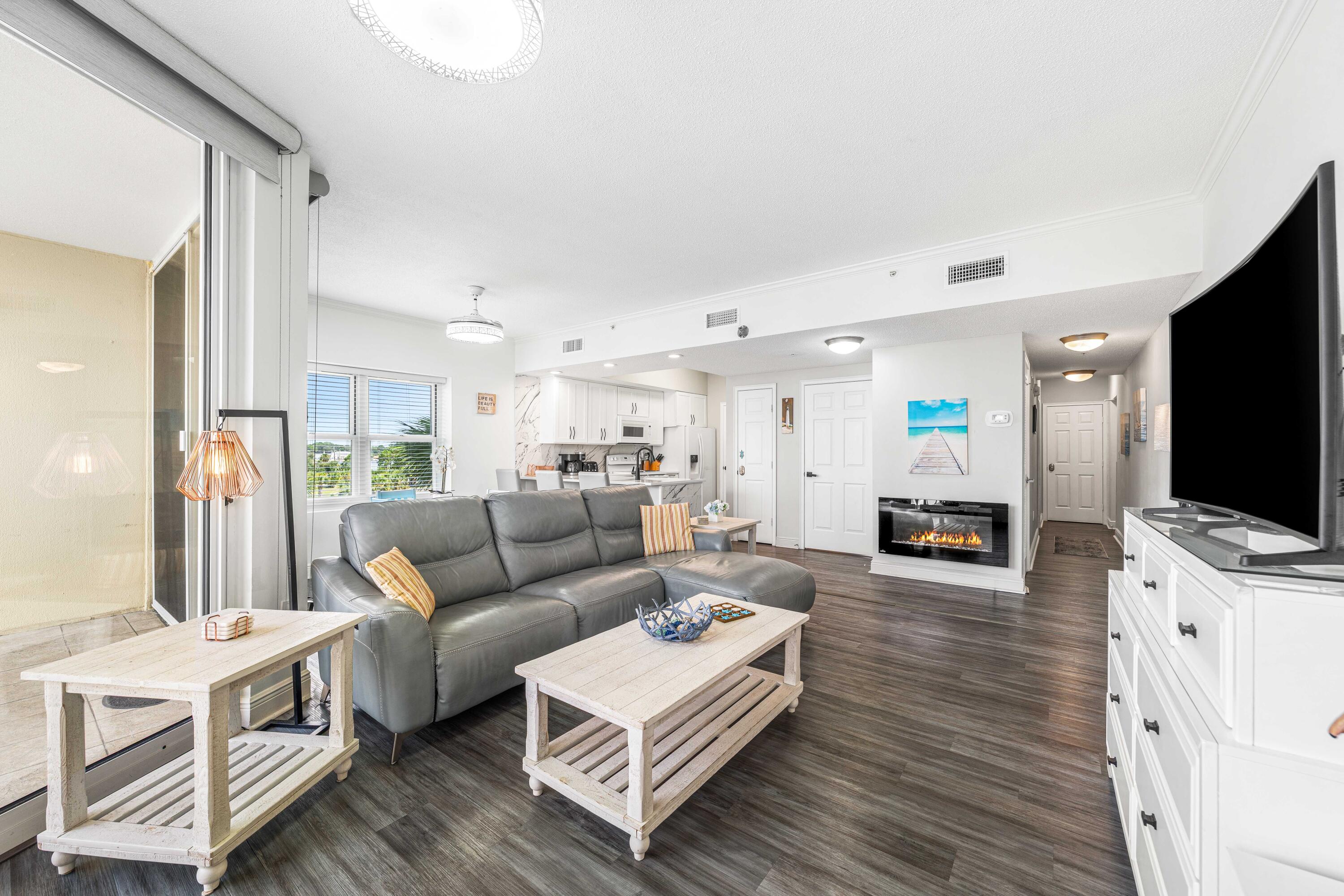WATERS EDGE - Residential
