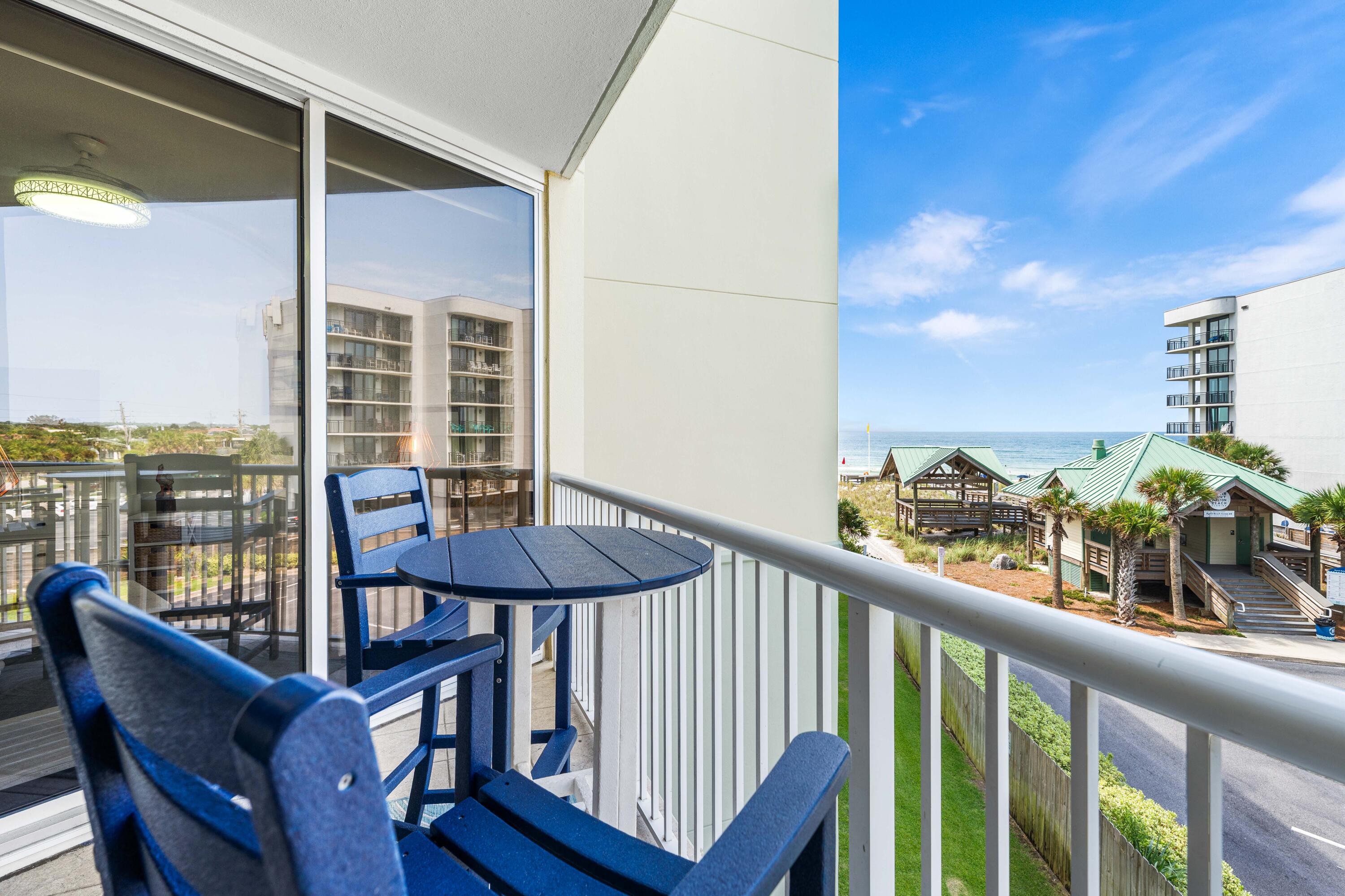 WATERS EDGE - Residential