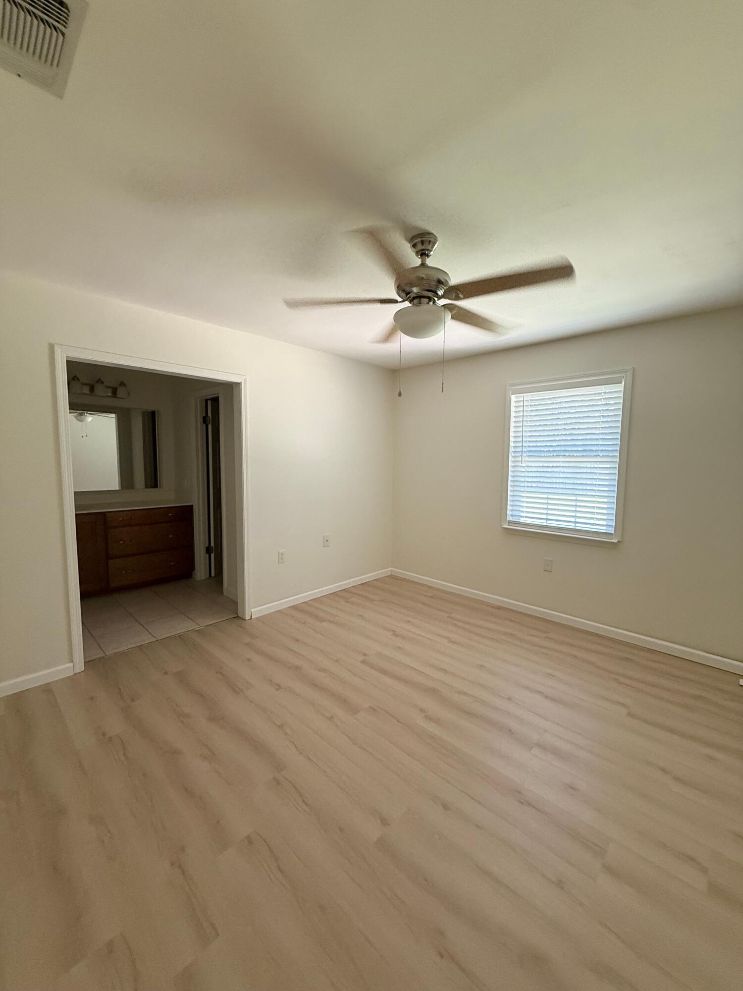 MARY ESTHER MANOR - Residential Lease