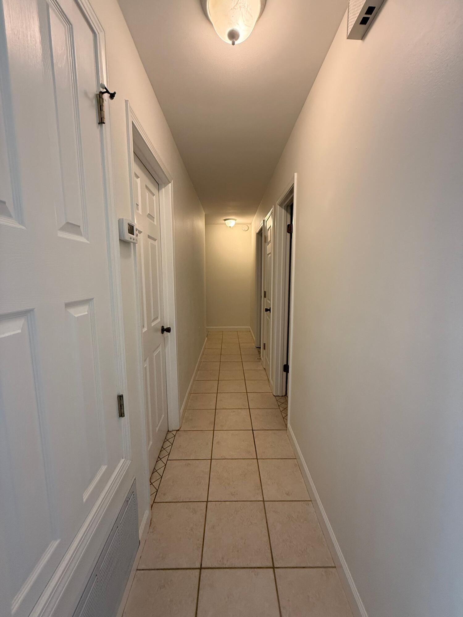 MARY ESTHER MANOR - Residential Lease