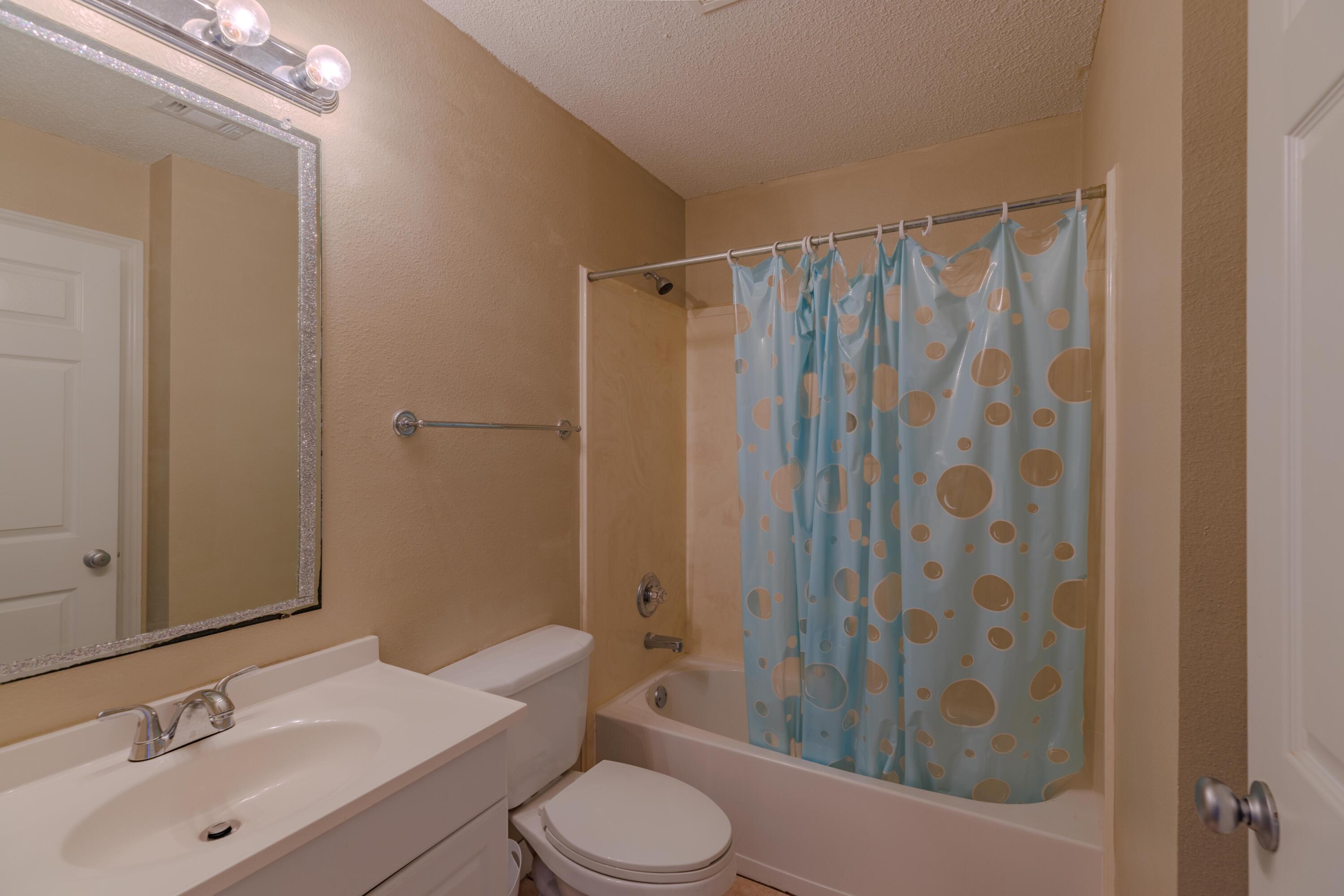 SANTA ROSA SHORES EAST - Residential