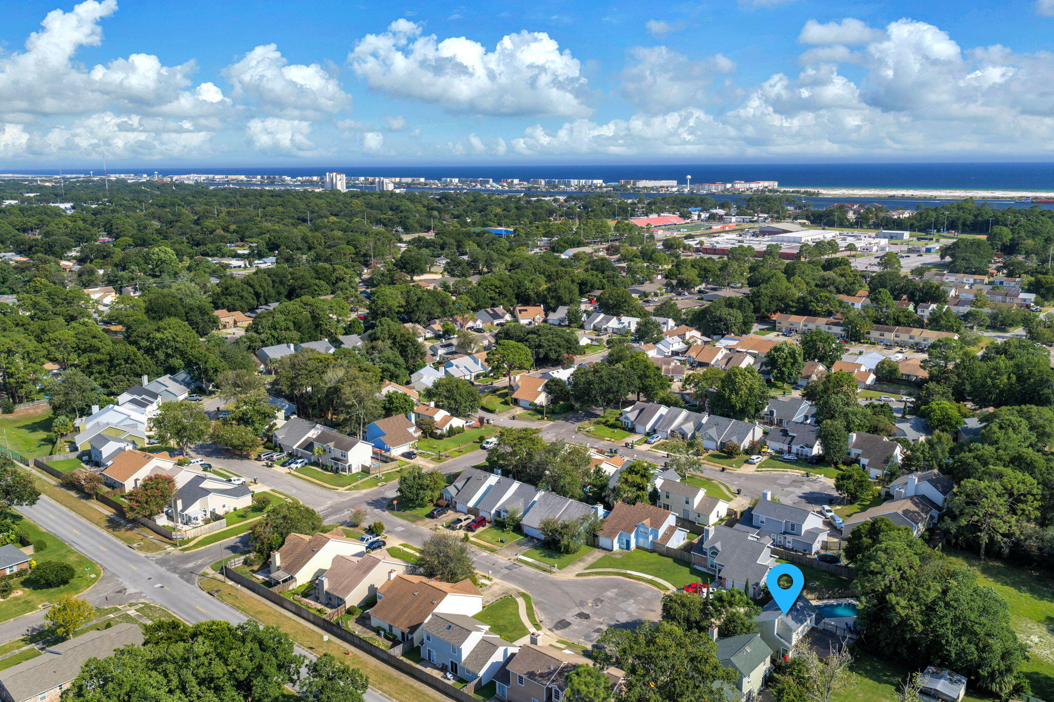 CANTERBURY WOODS - Residential