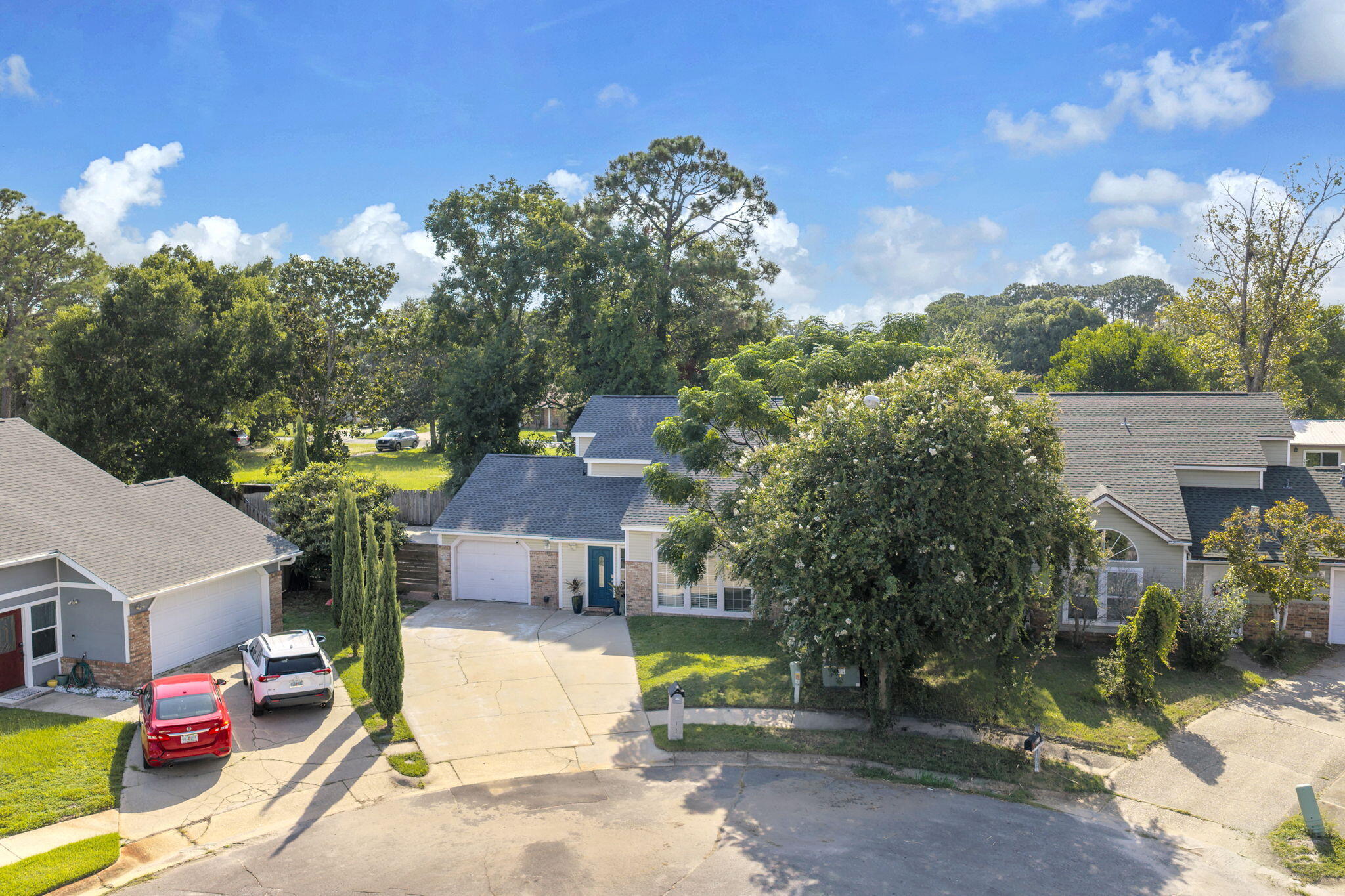 CANTERBURY WOODS - Residential