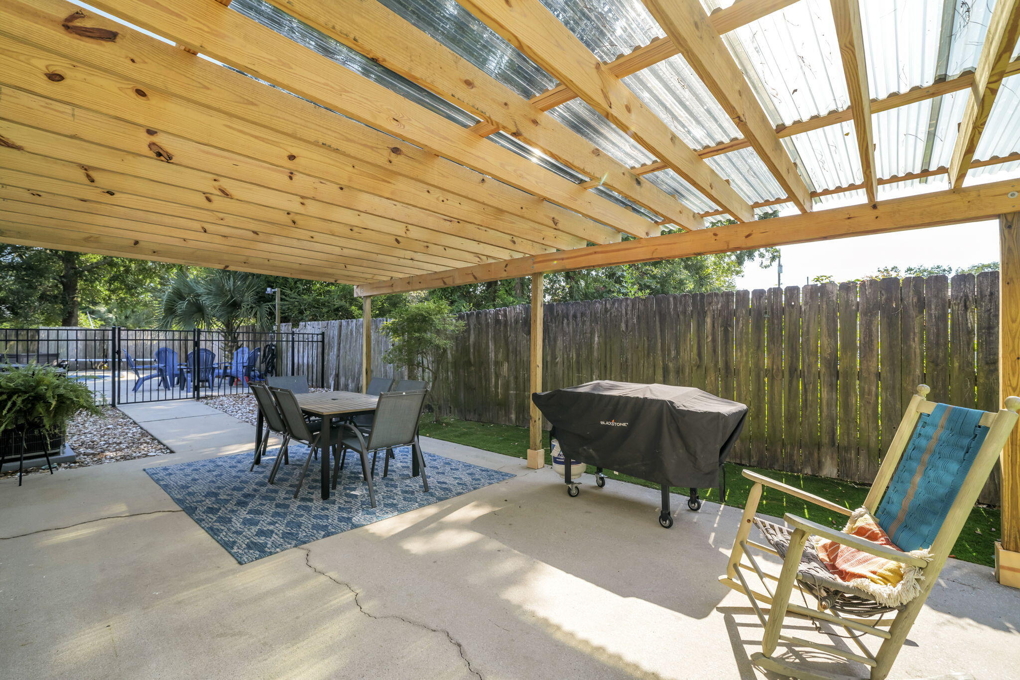 CANTERBURY WOODS - Residential