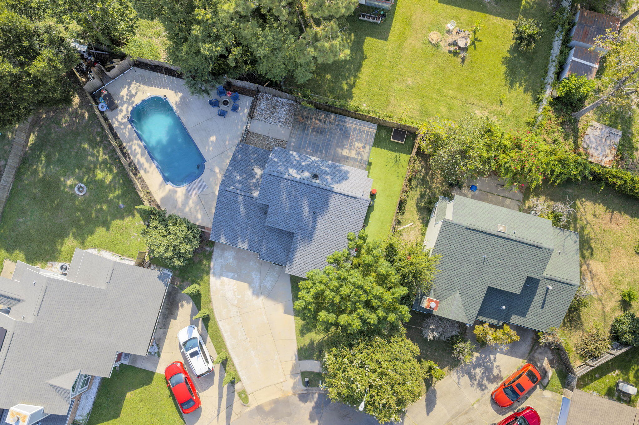 CANTERBURY WOODS - Residential