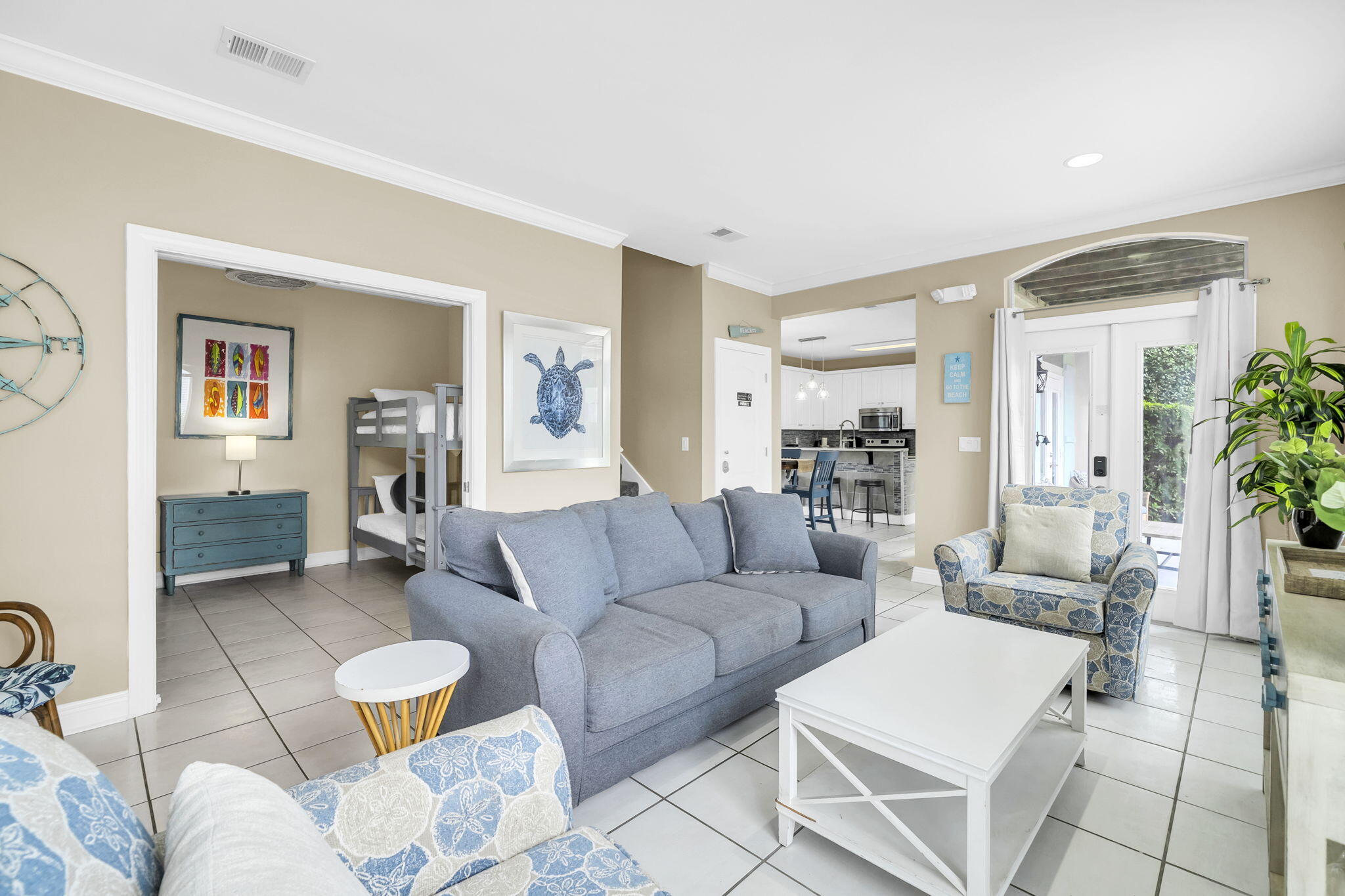 EMERALD SHORES - Residential
