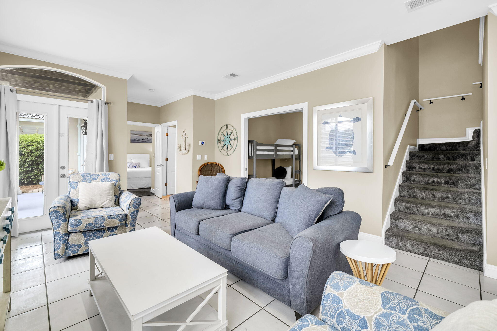 EMERALD SHORES - Residential