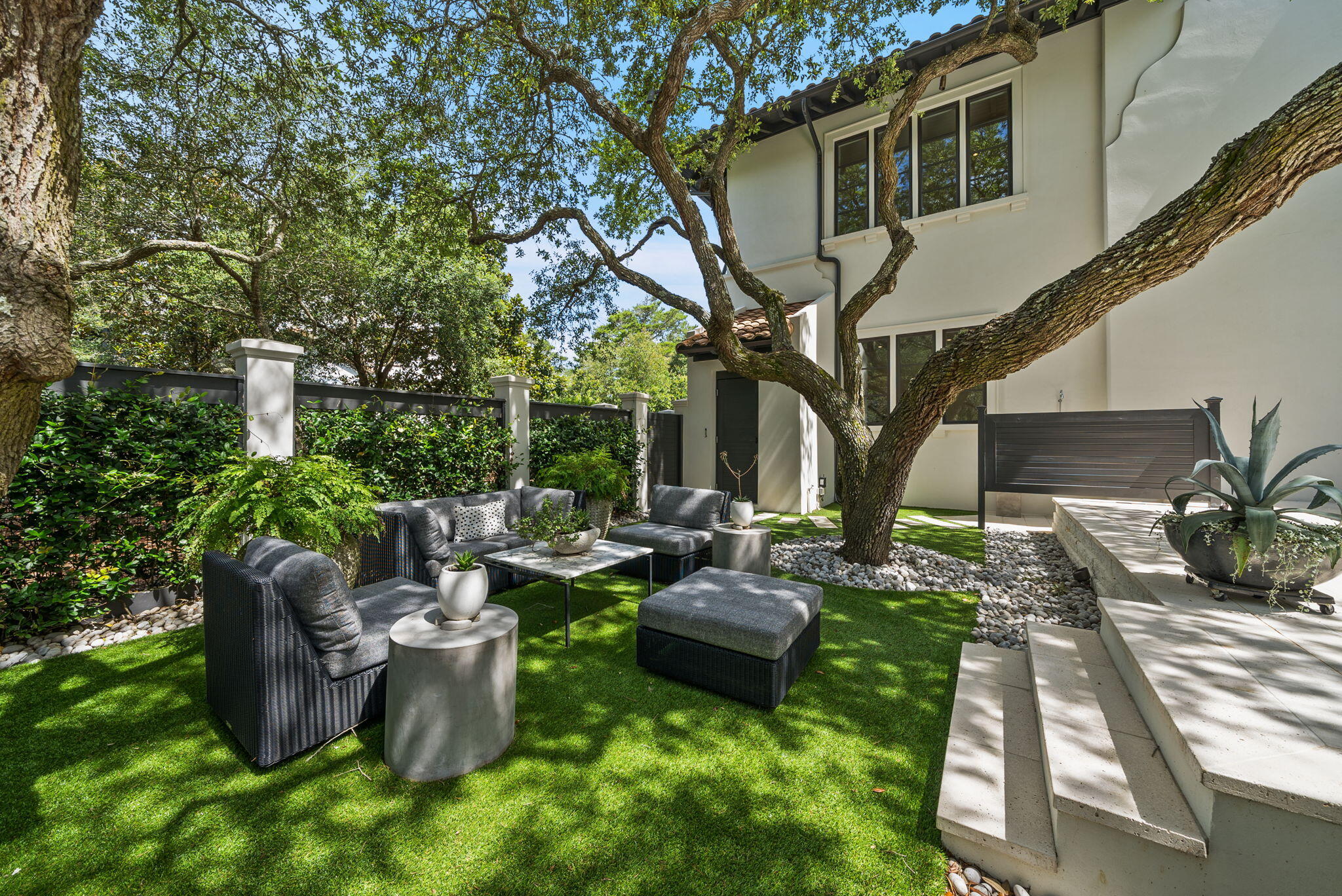 REDFISH LANE - Residential