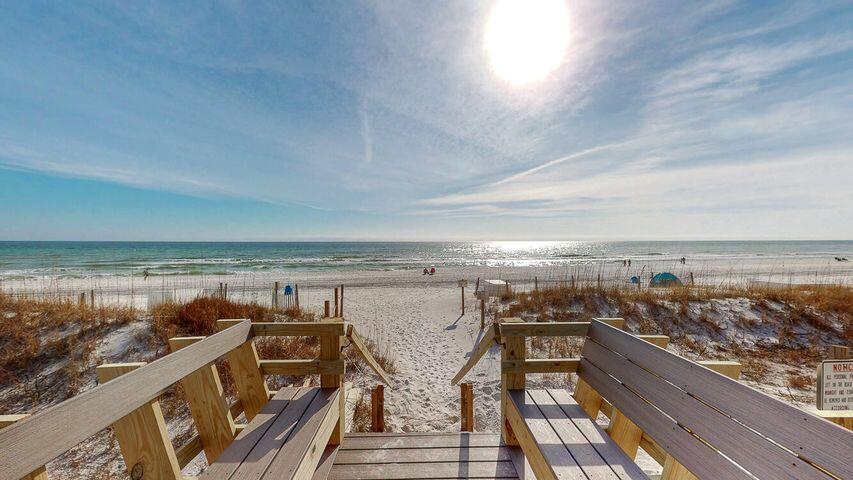 ISLAND SANDS CONDO - Residential