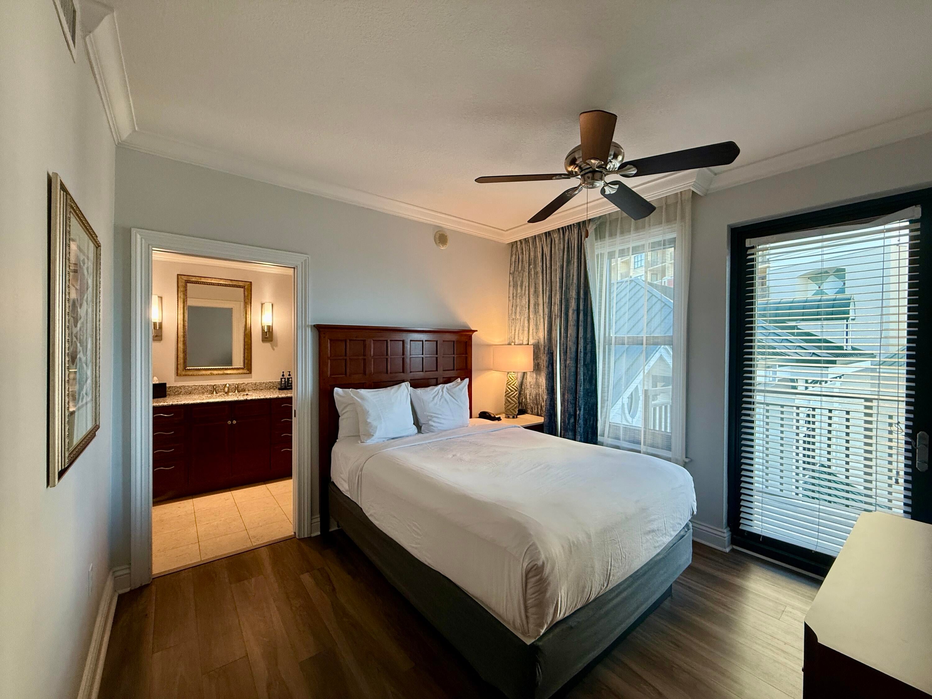 EMERALD GRANDE - Residential