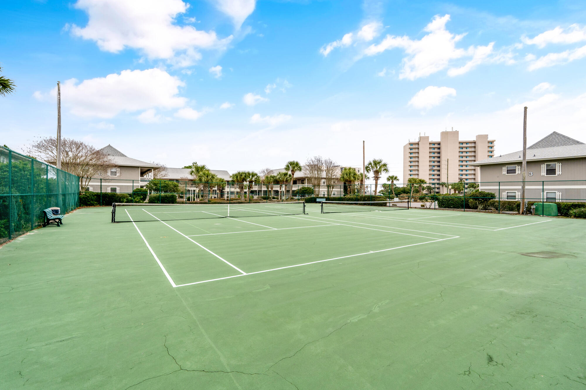 BEACHWOOD VILLAS CONDO - Residential