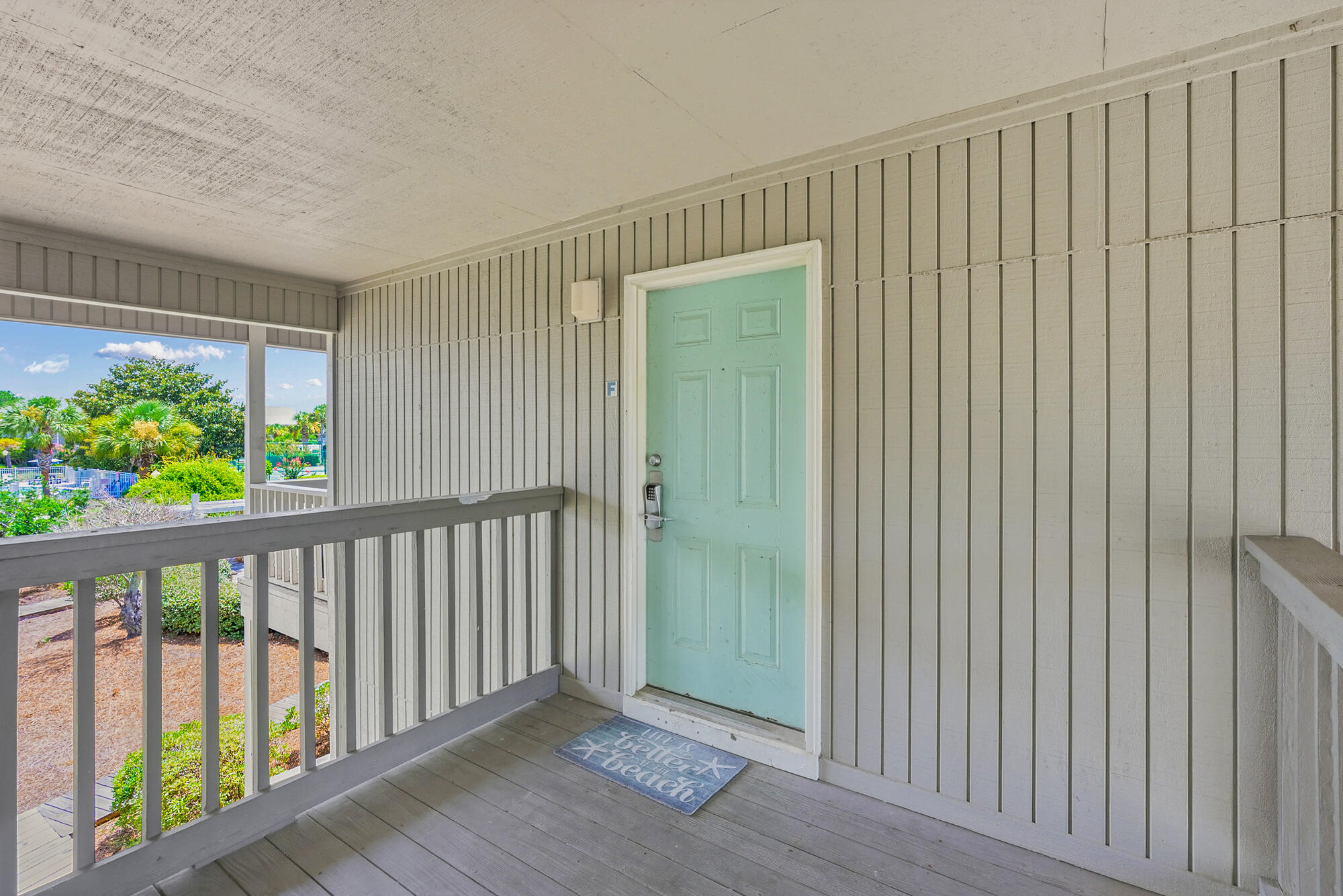 BEACHWOOD VILLAS CONDO - Residential