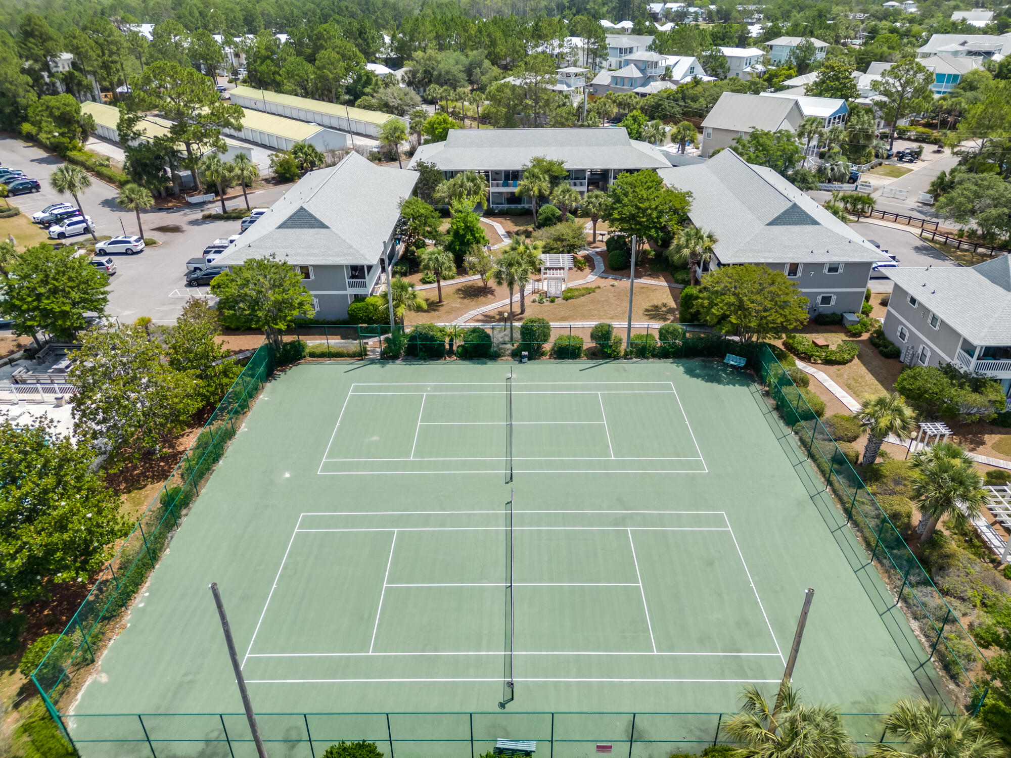 BEACHWOOD VILLAS CONDO - Residential