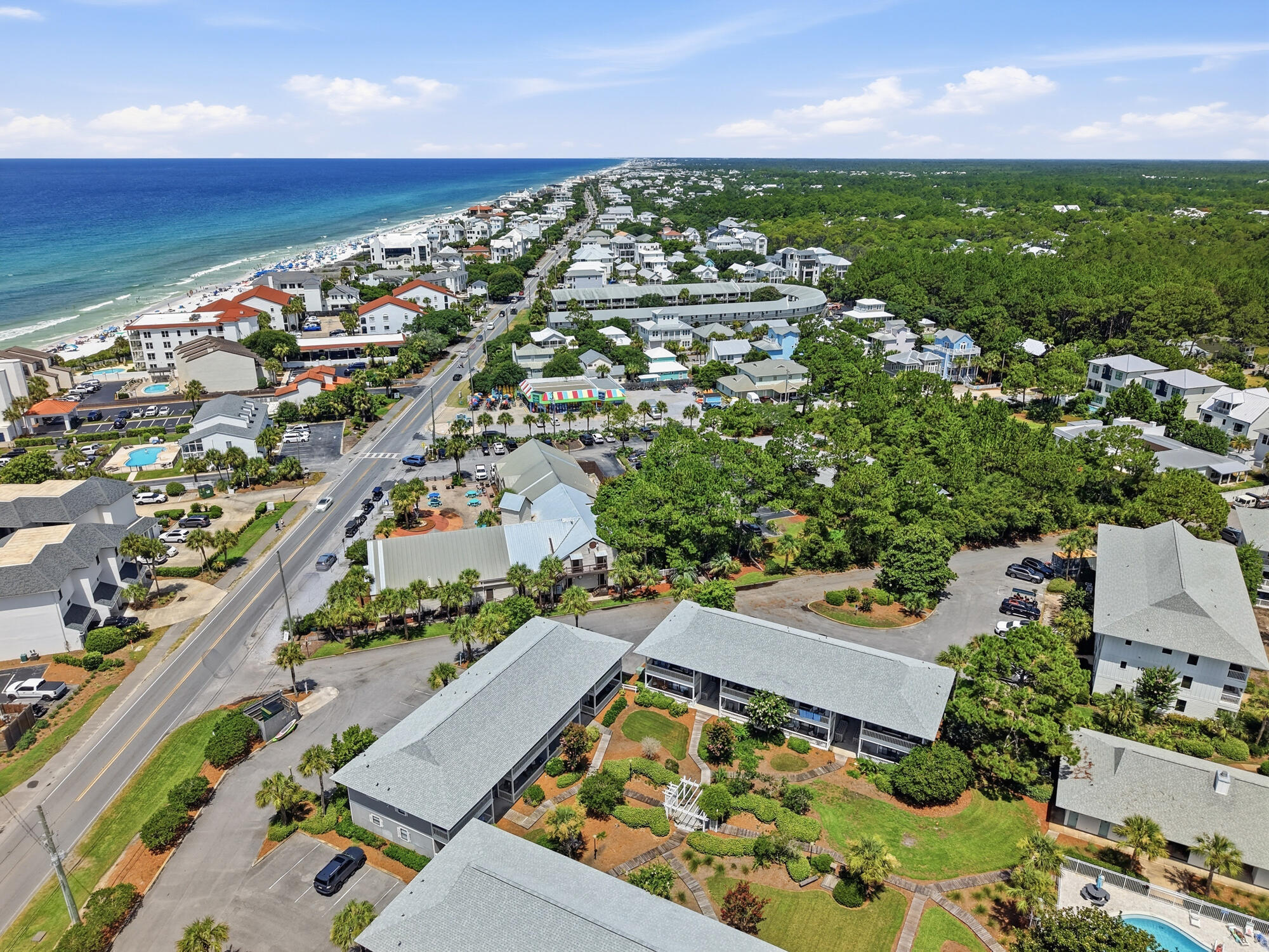 BEACHWOOD VILLAS CONDO - Residential