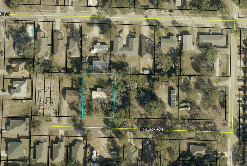 The Property is being sold as land value only. There is an older mobile home on the property that is being sold with the land with no added value. The parcel is zoned R2 and could possibly be subdivided.