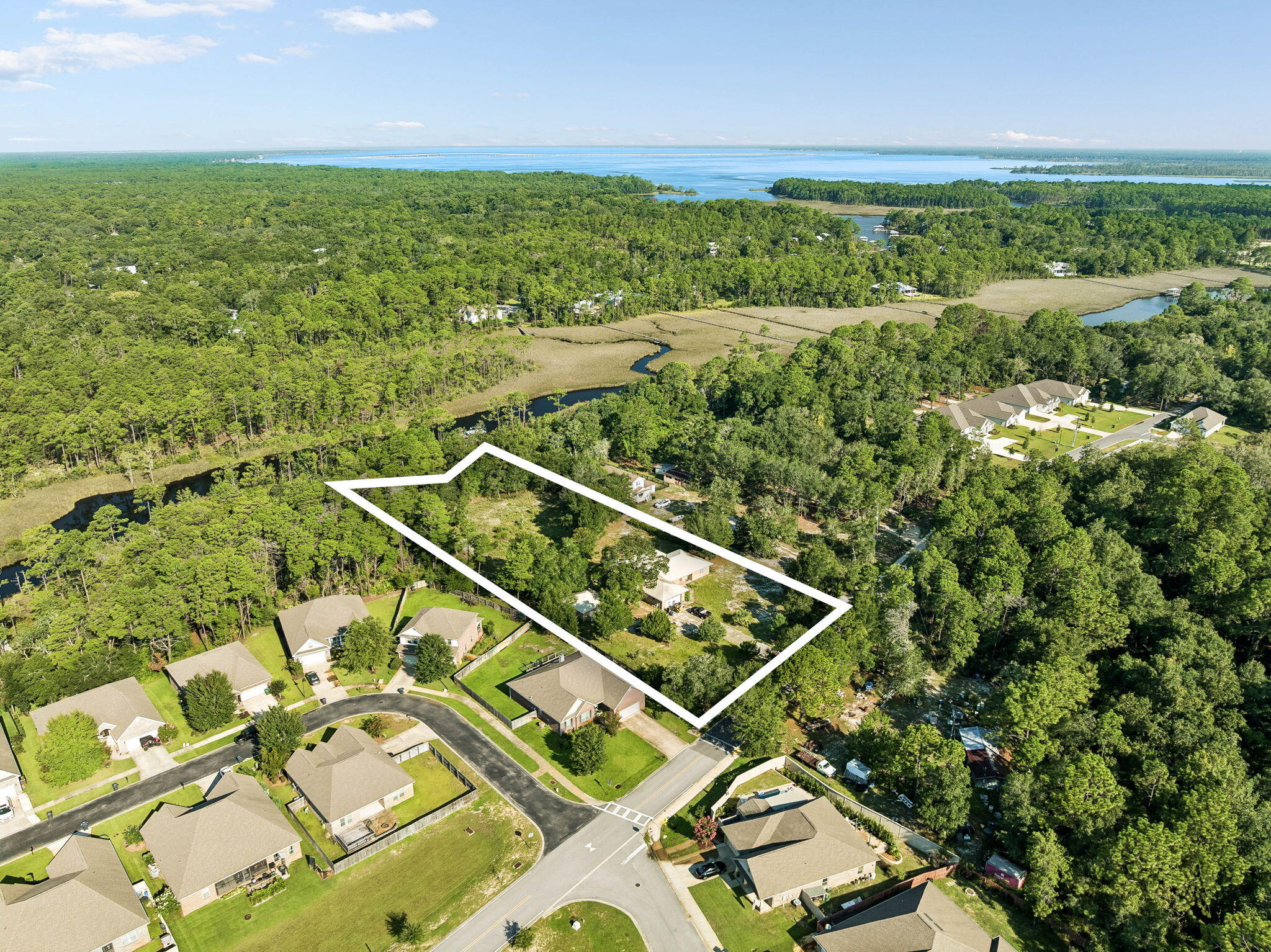 NO RECORDED SUBDIVISION - Residential