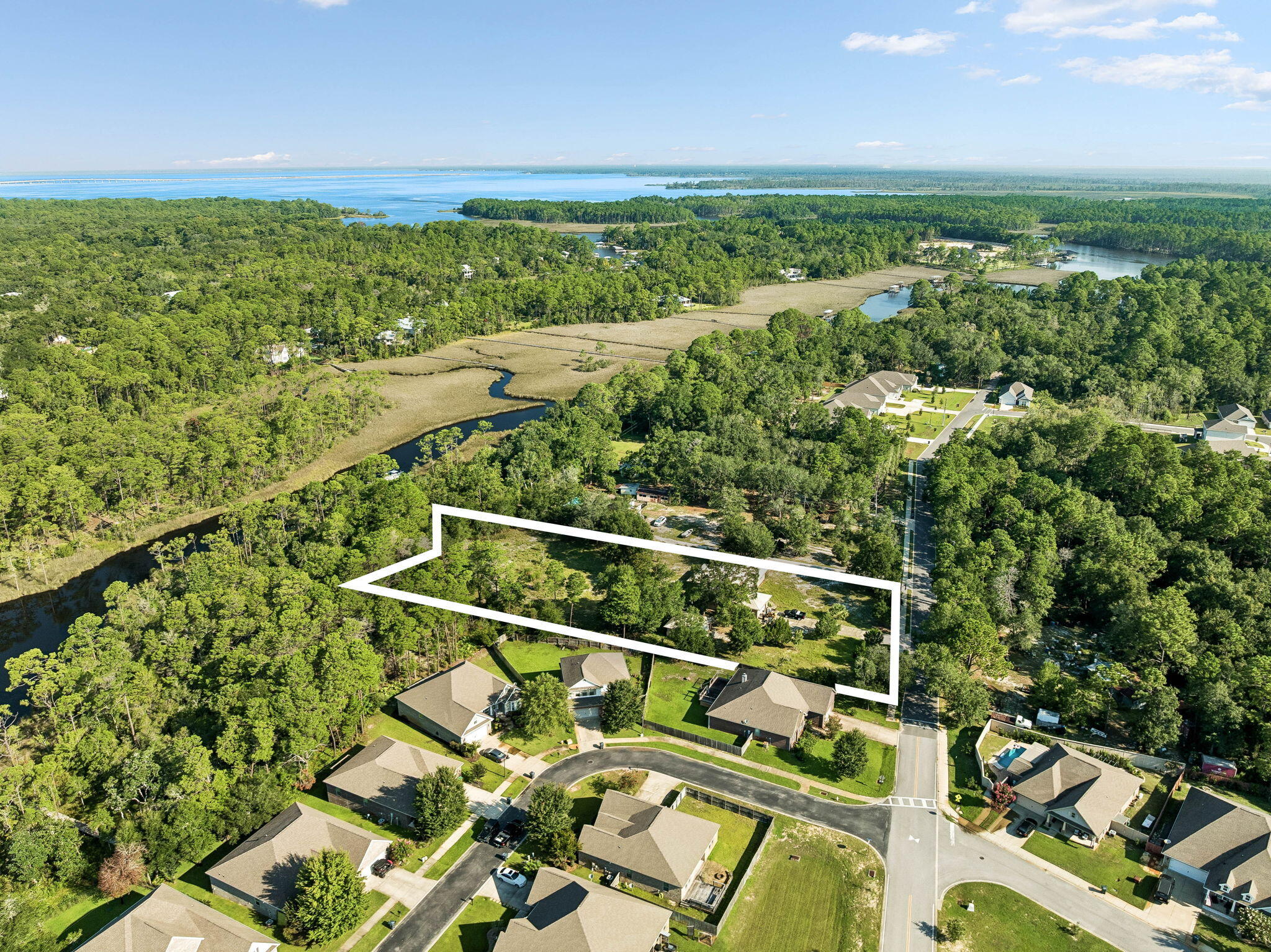 NO RECORDED SUBDIVISION - Residential