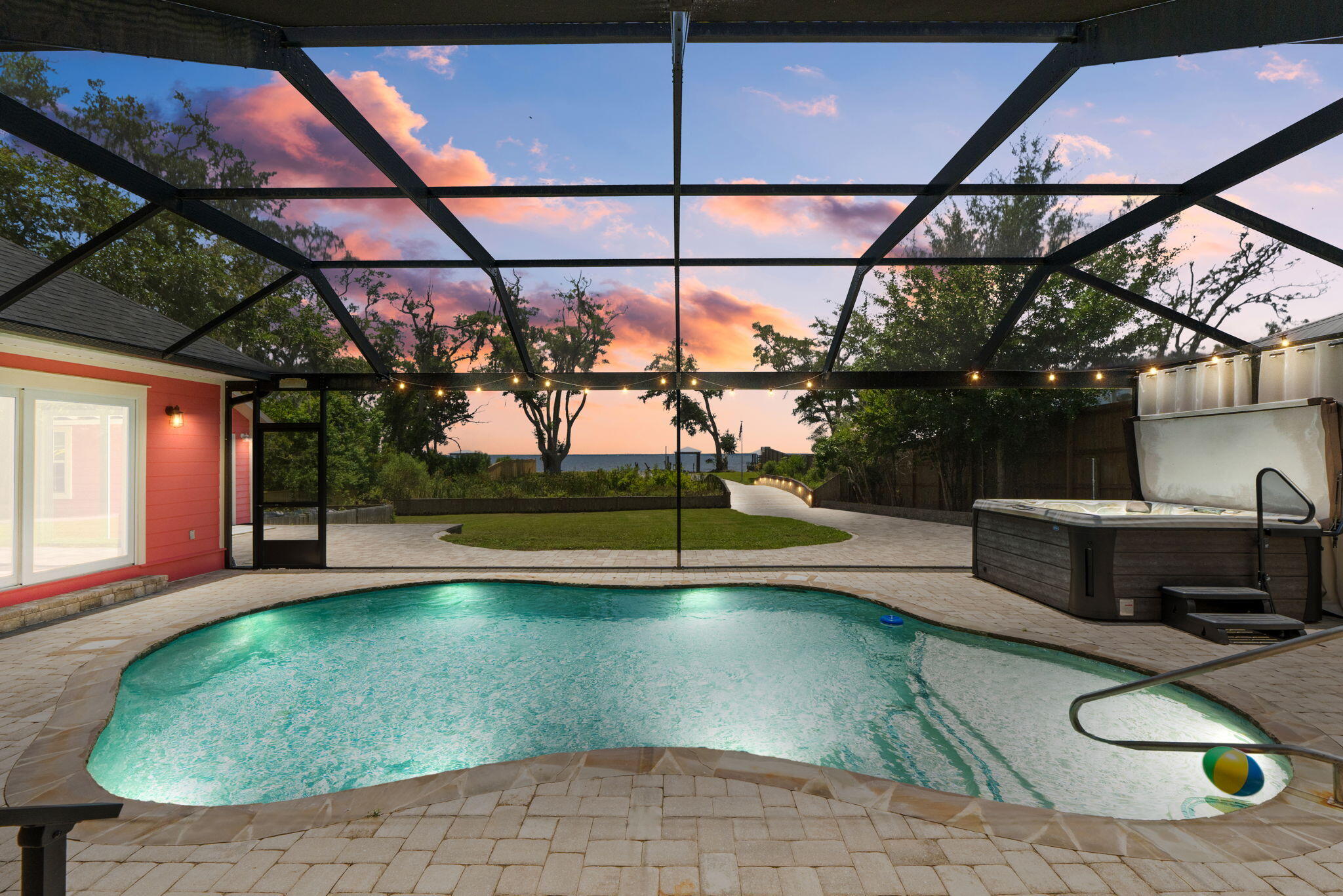 NO RECORDED SUBDIVISION - Residential