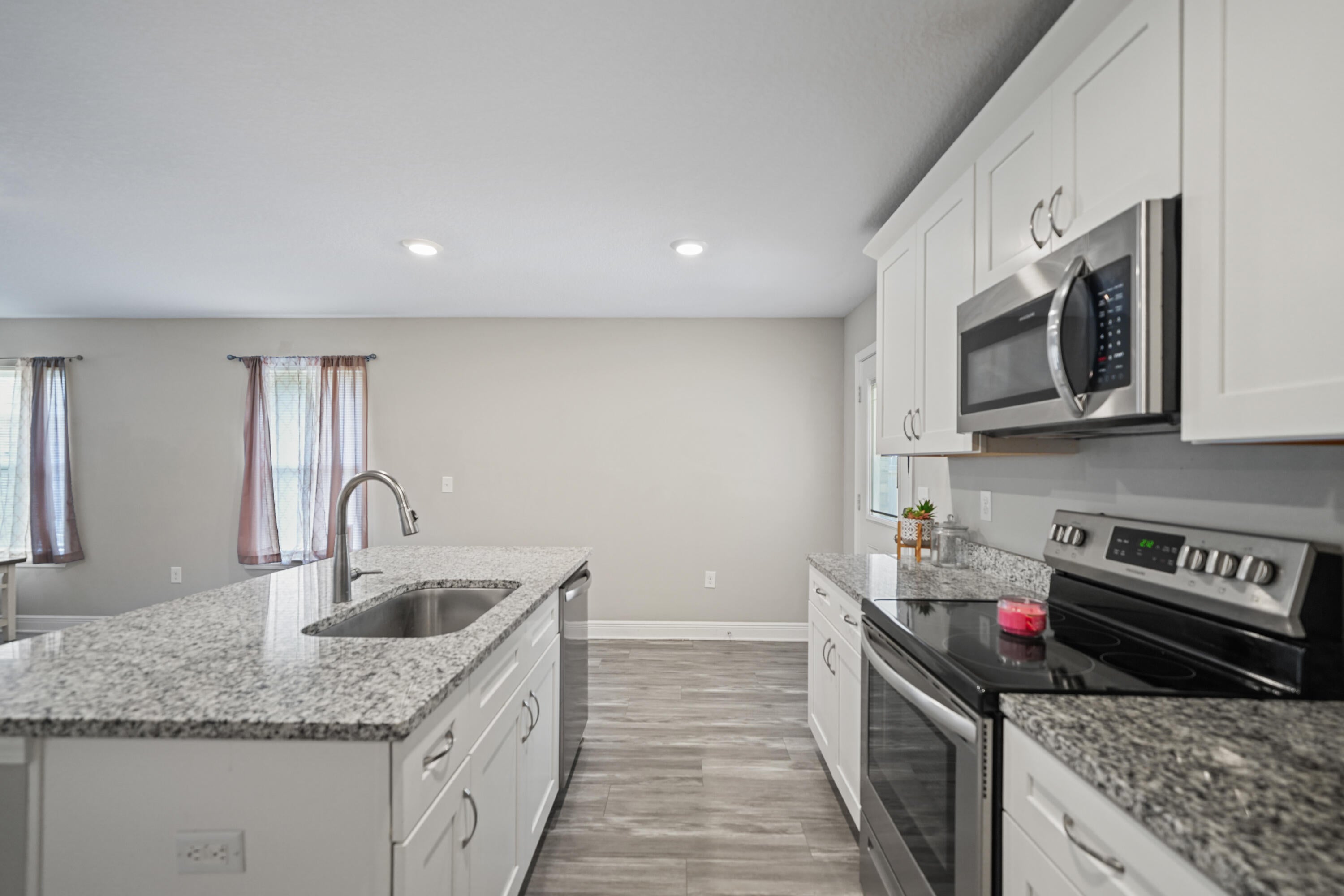 GARDEN CITY - Residential
